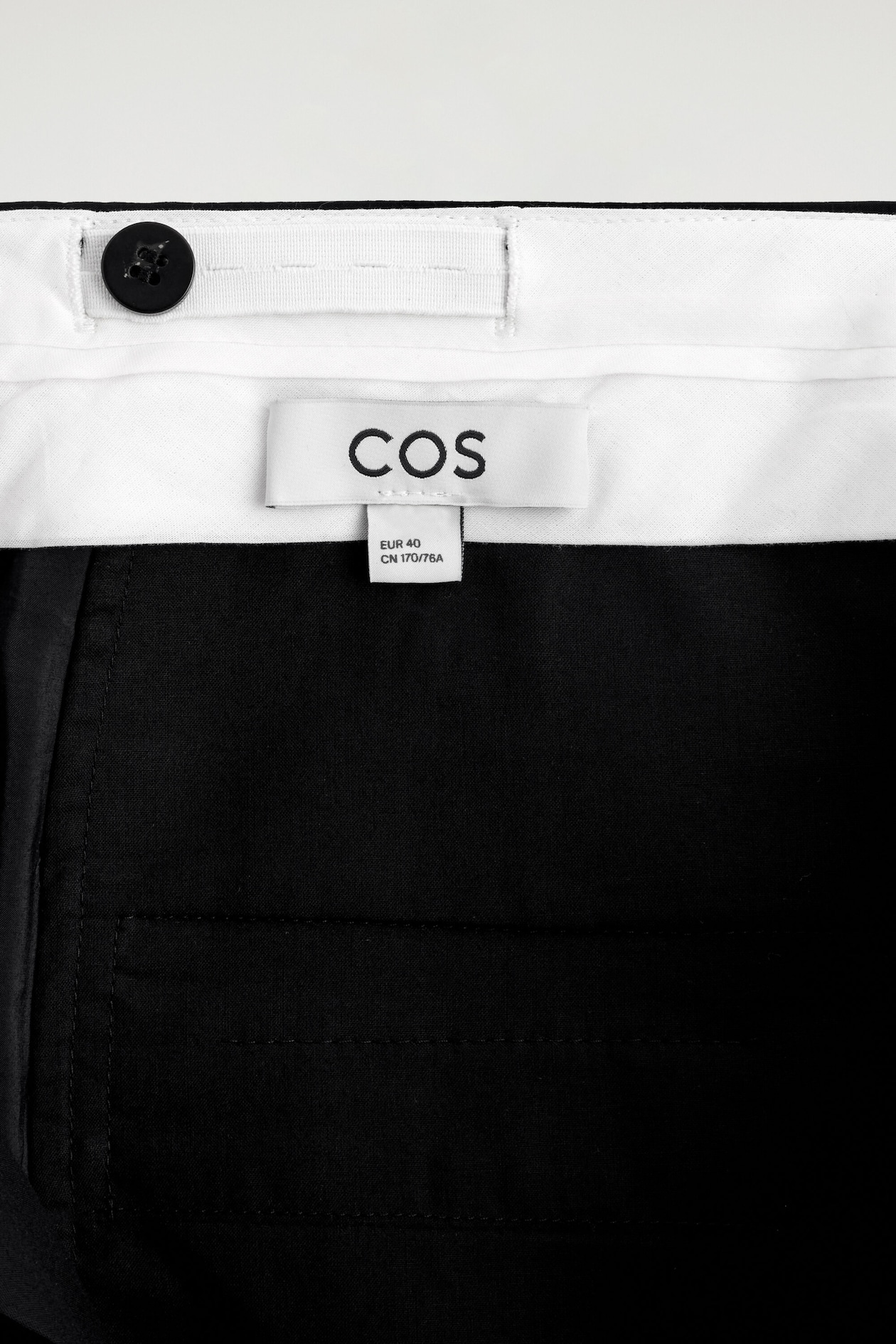 DRAPED PLEATED STRAIGHT-LEG PANTS — BLACK