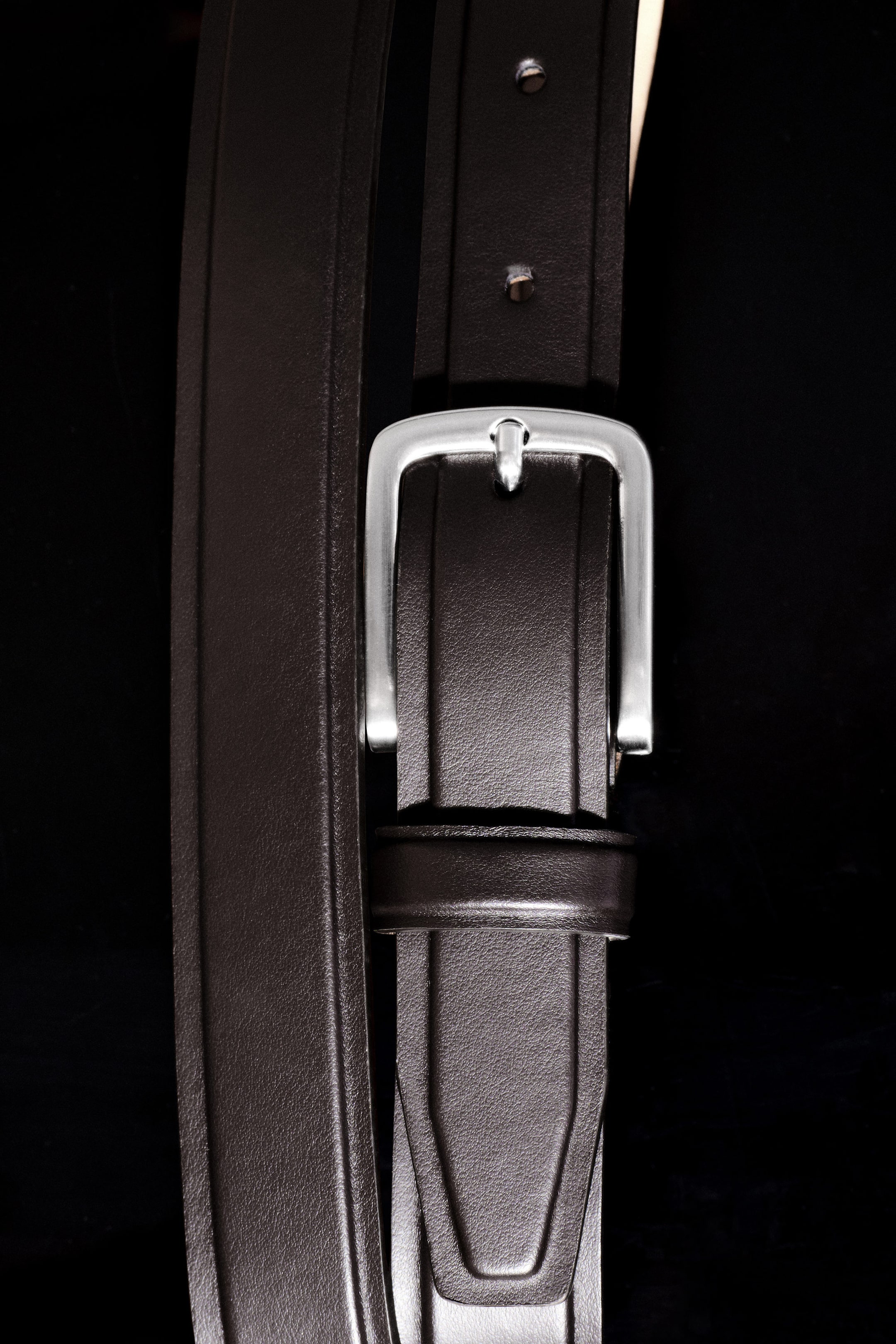 EMBOSSED LEATHER BELT