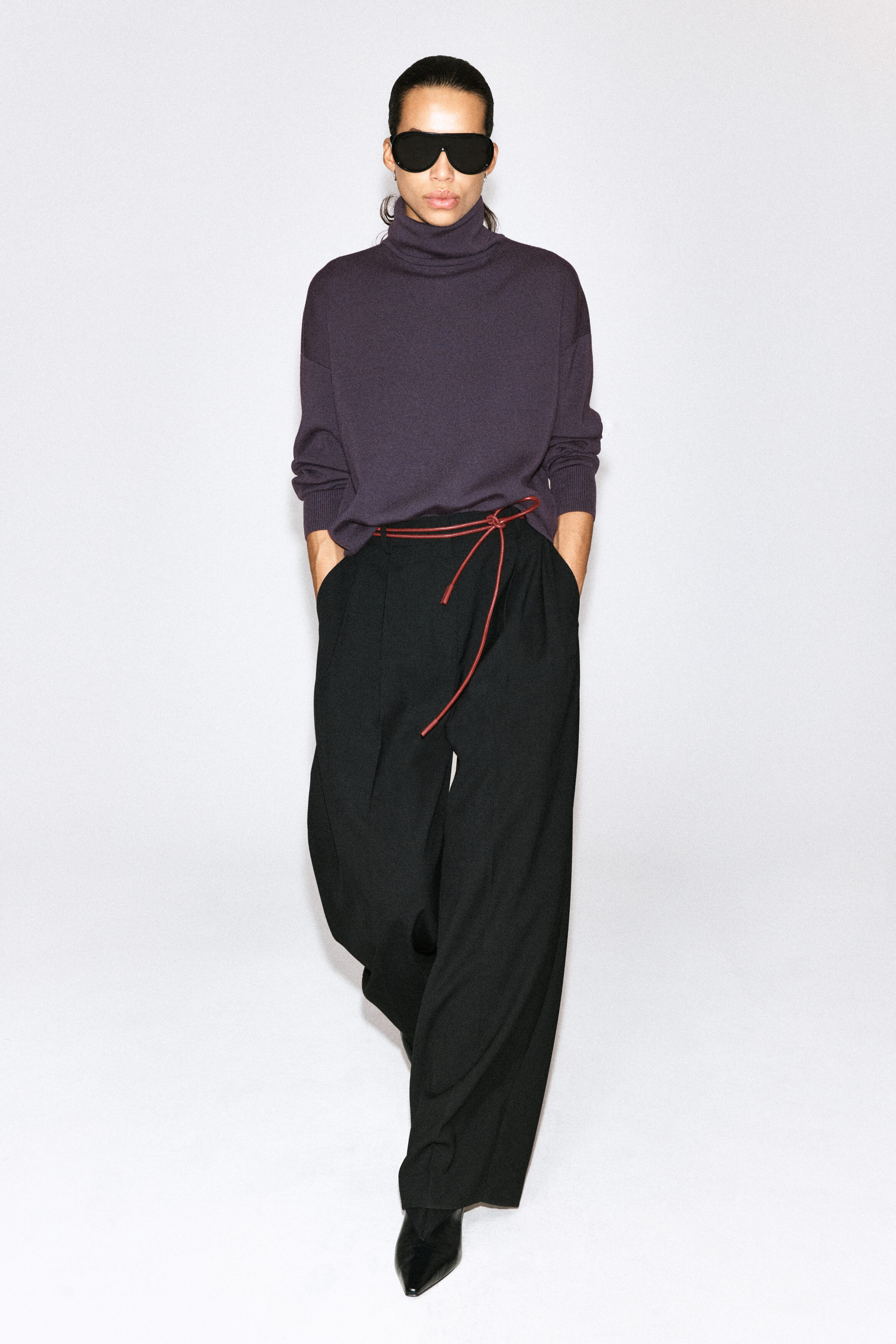 MERINO WOOL ROLL-NECK SWEATER - thumbnail 2
