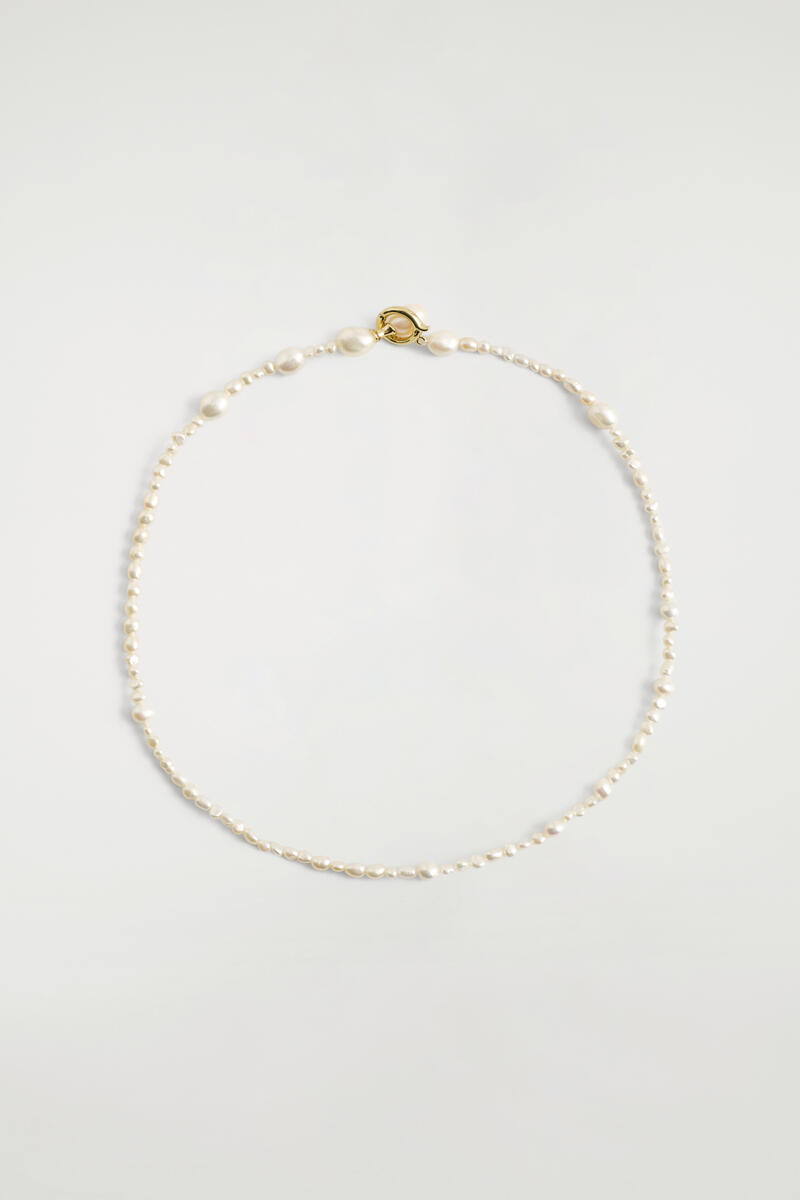 Irregular Freshwater Pearl Necklace