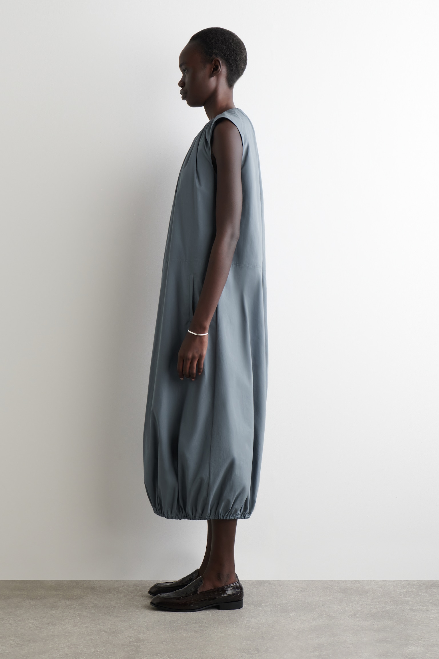 ROBE MIDI À OURLET BULLE - GRIS/VERT FONCÉ - 5