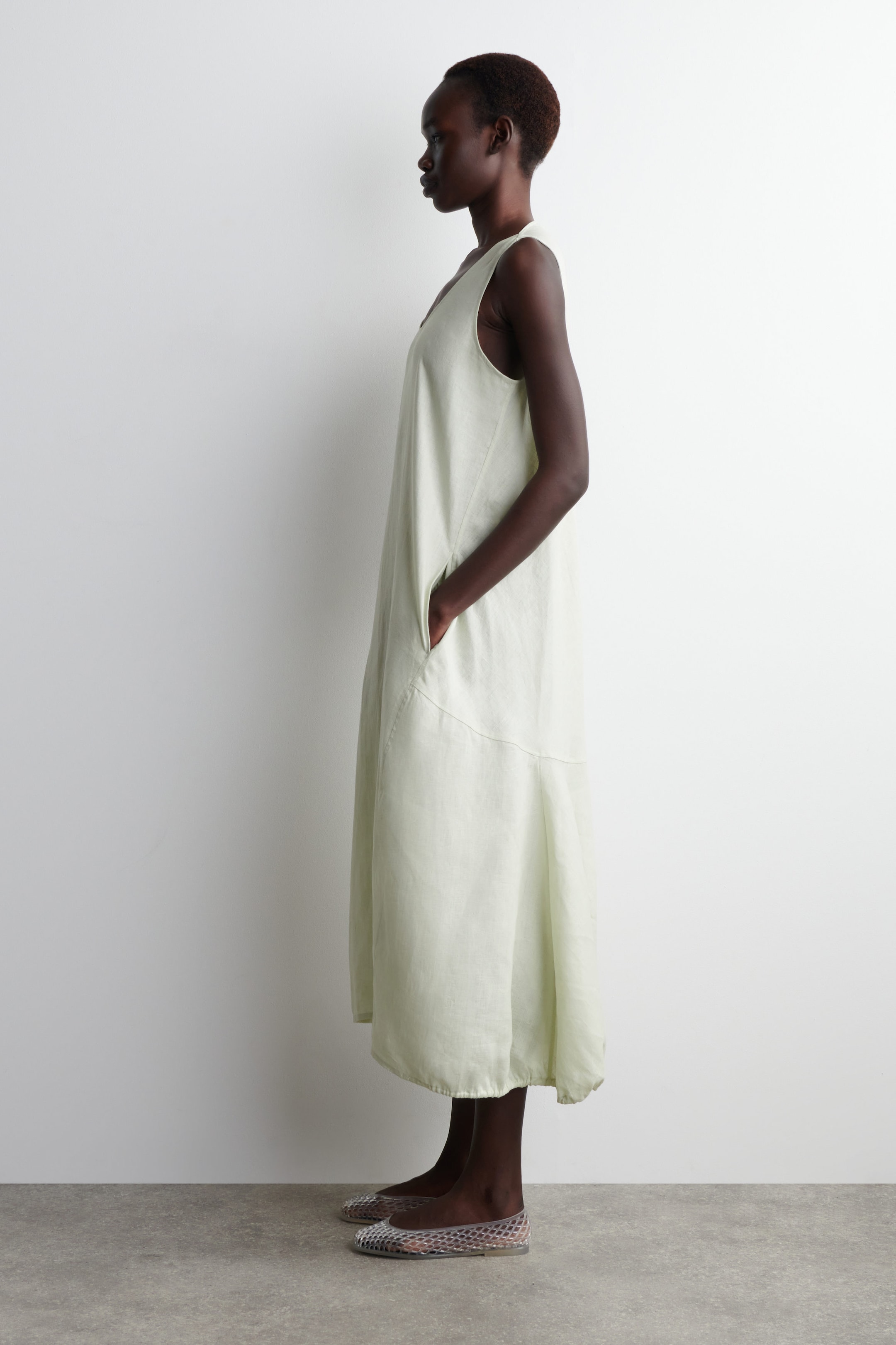 ELASTICATEDHEM LINEN MAXI DRESS