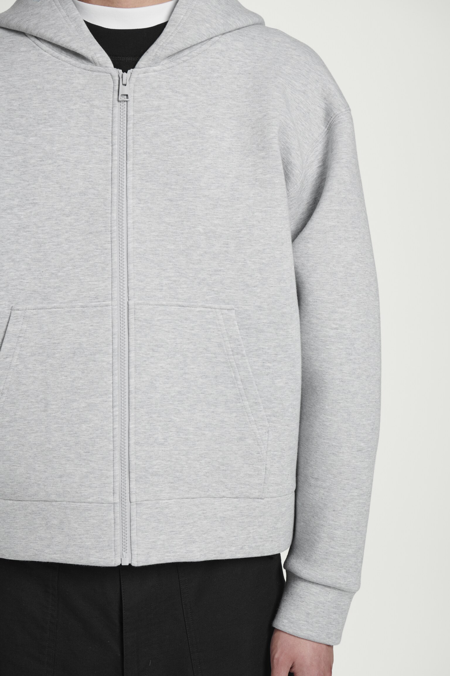 SWEAT À CAPUCHE OVERSIZE EN JERSEY DE NÉOPRÈNE - GRIS - 7