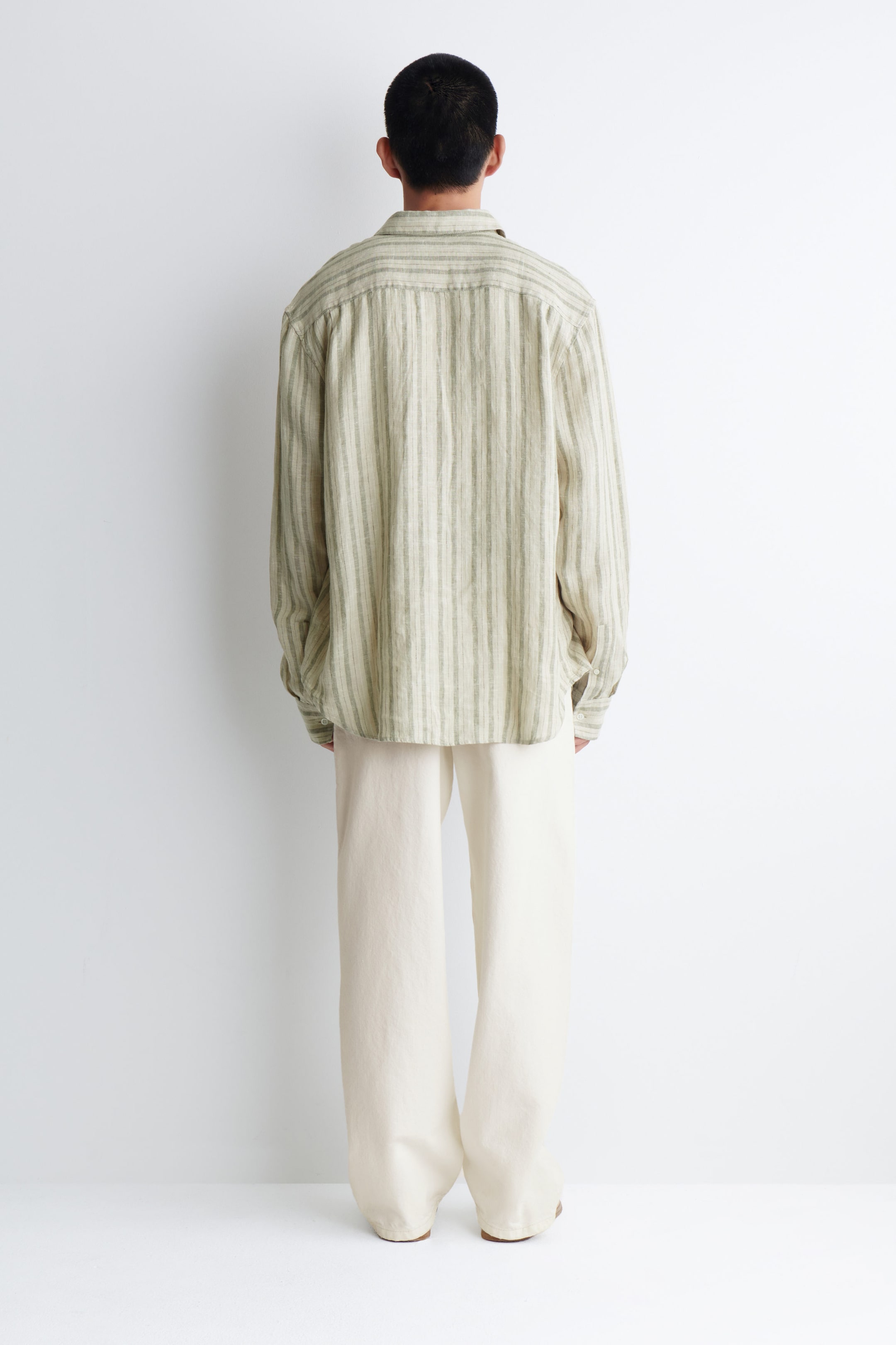 RELAXED LINEN SHIRT