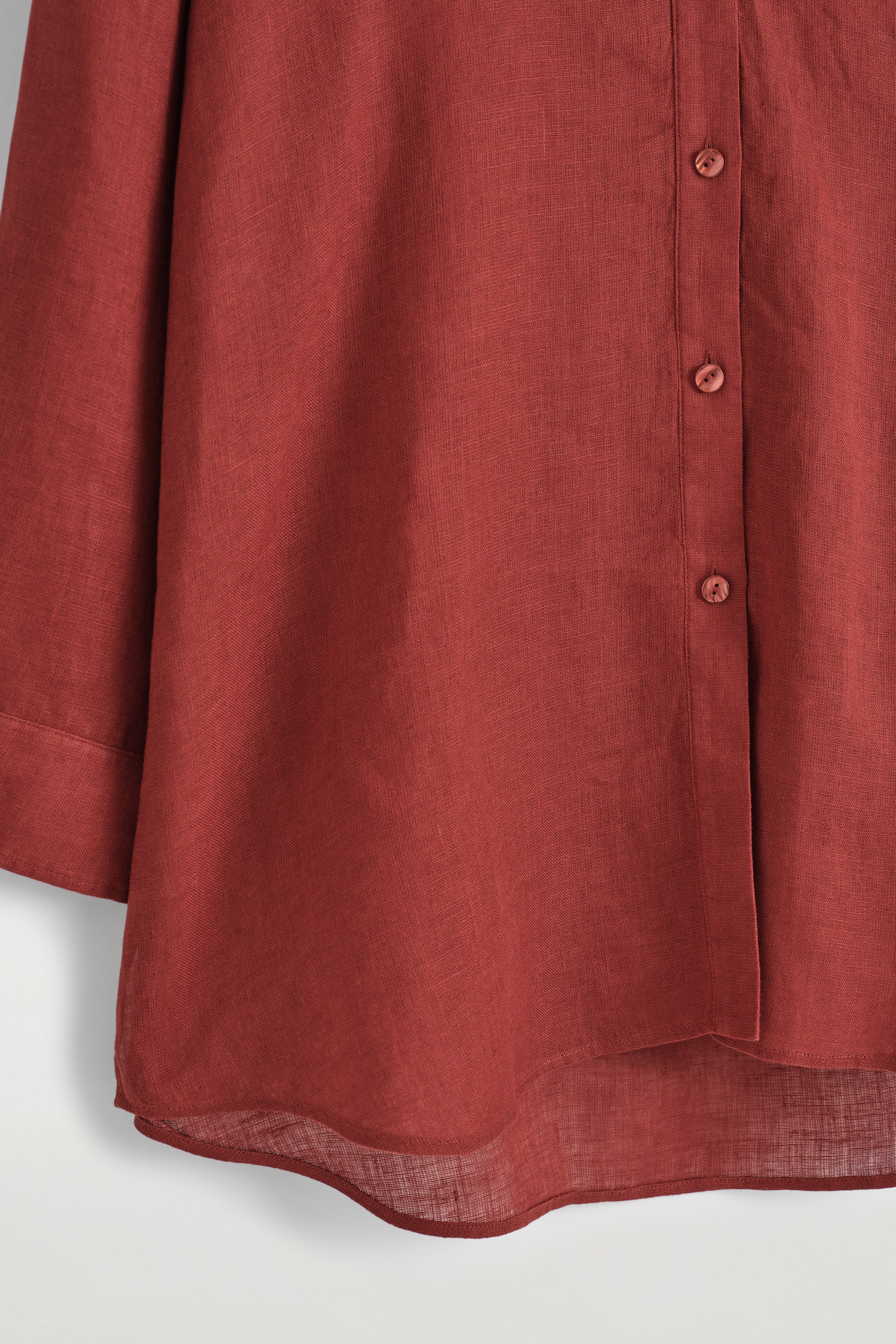 View larger image: OVERSIZED LINEN V-NECK SHIRT - RED - Ladies | H&M GB 8