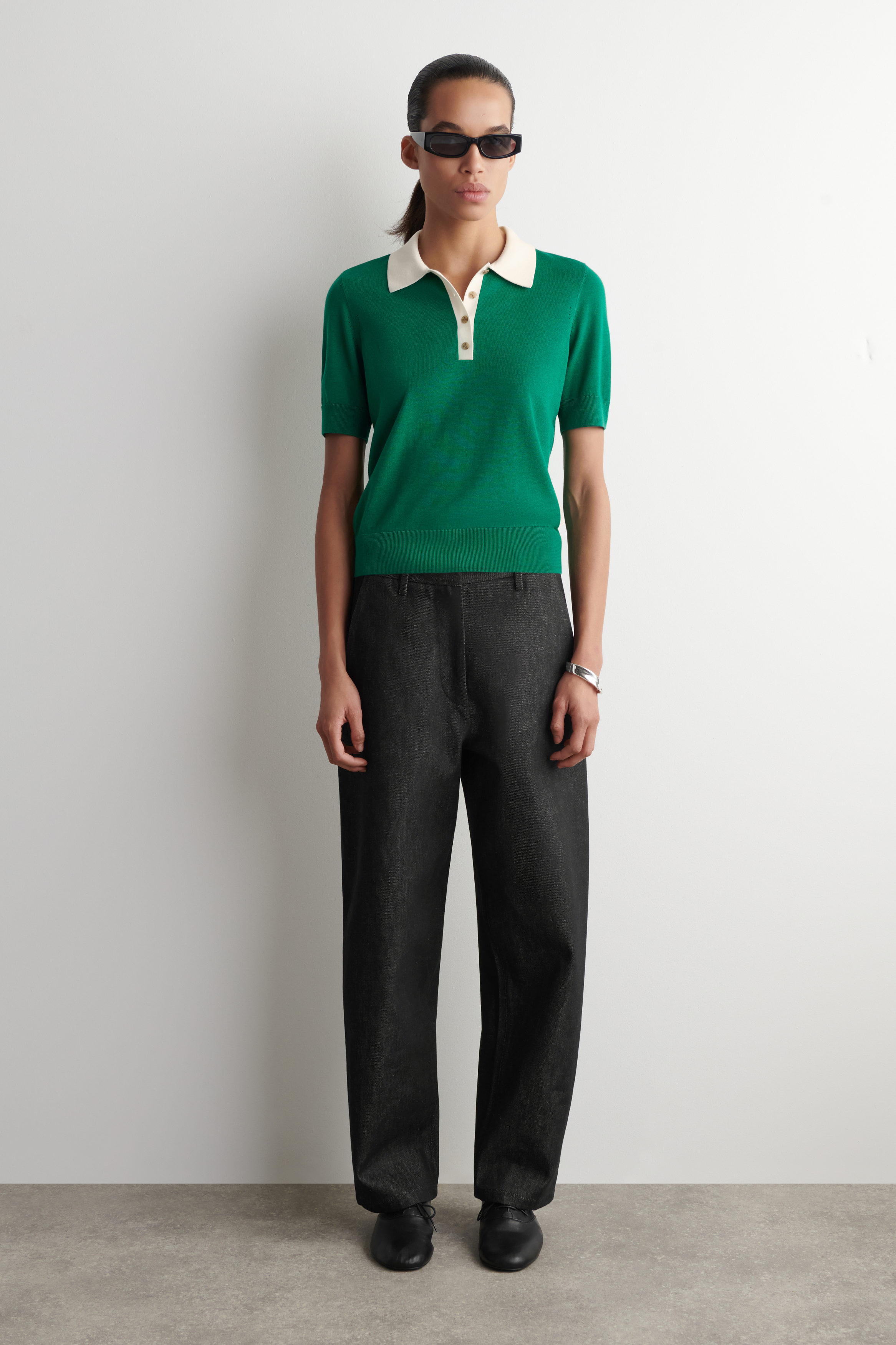 SHRUNKEN WOOL-BLEND POLO SHIRT - GREEN / WHITE | COS US