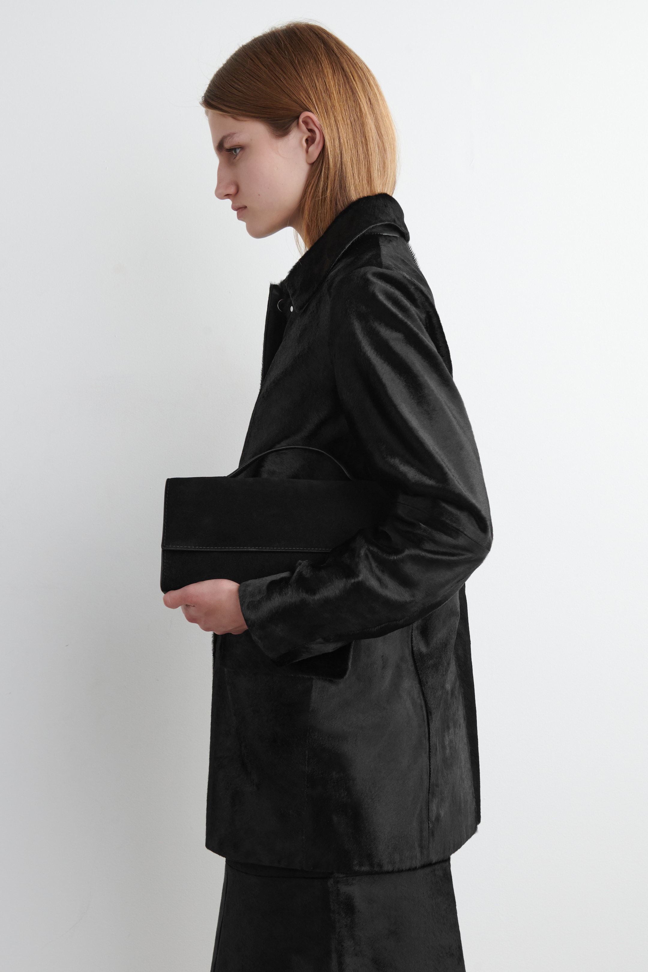 Visualizza immagine più grande: POCHETTE GALLERY IN PELLE SCAMOSCIATA - NERO - DONNA | H&M IT 1