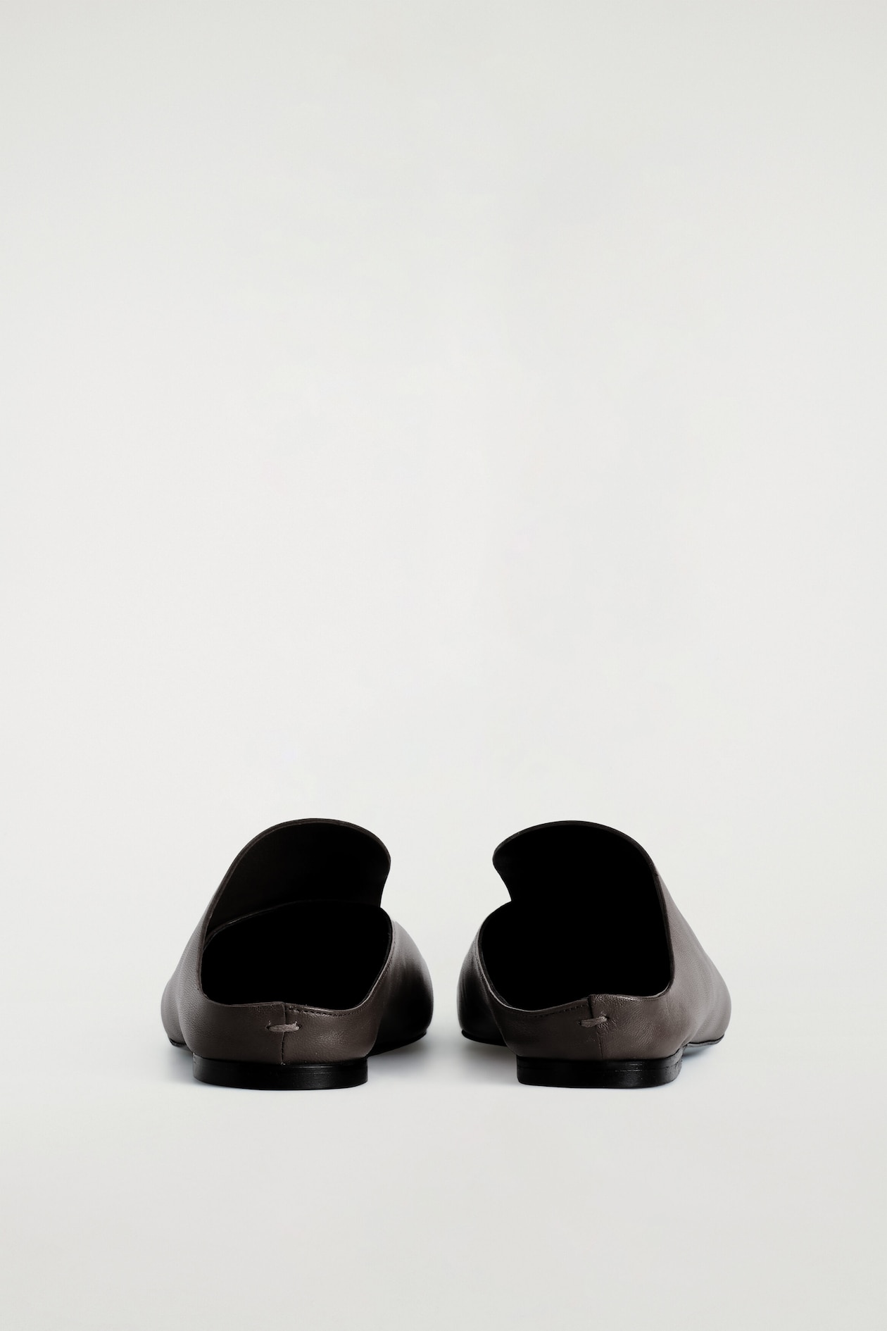 DRAPED LEATHER MULES — BITTER CHOCOLATE