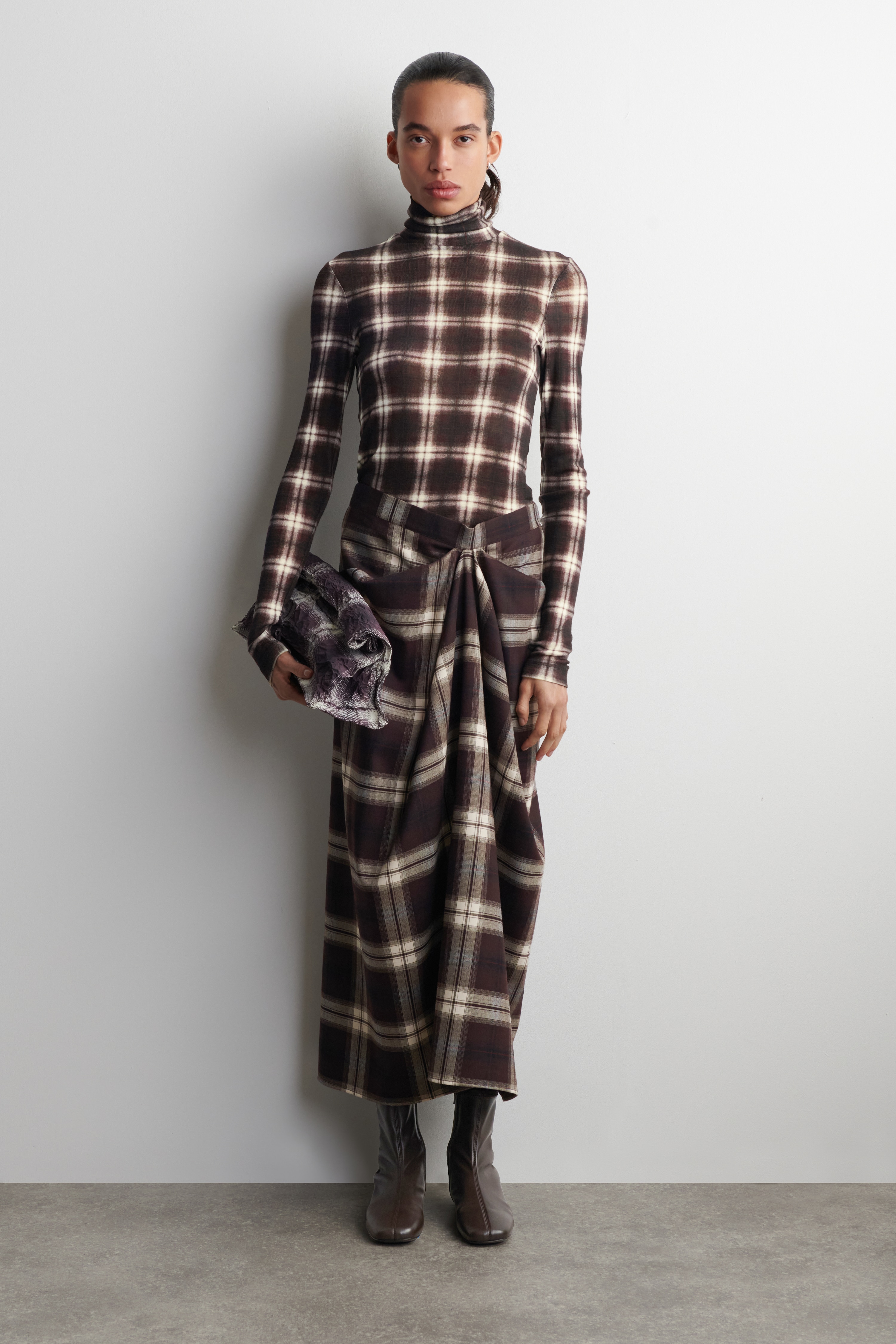 LEATHER SOCK BOOTS - DARK BROWN/CHALK