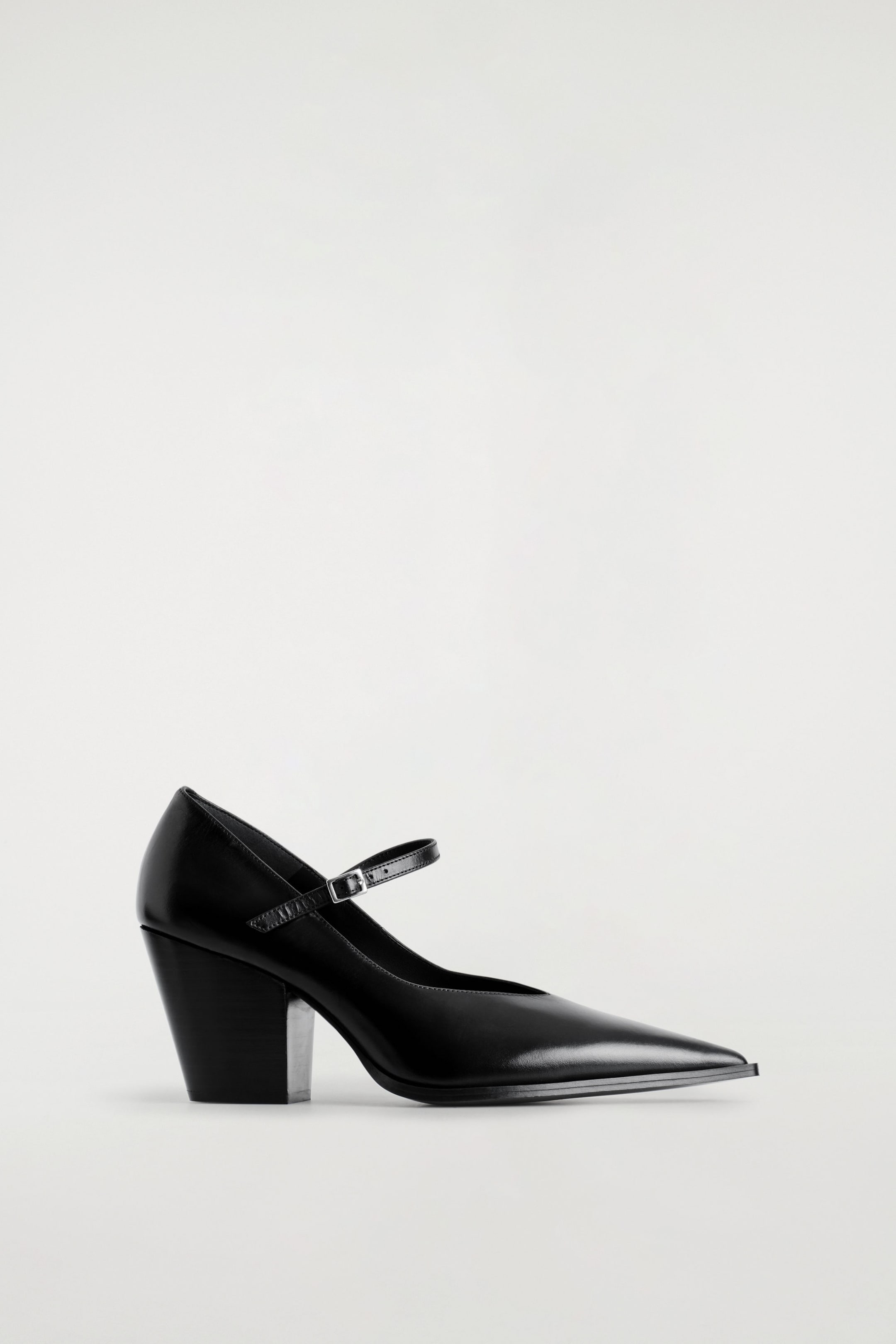 LEATHER HEELED MARY JANE SHOES