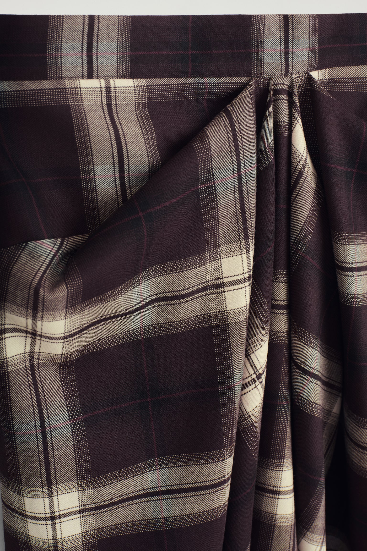 DRAPED CHECKED MIDI SKIRT - BURGUNDY / CHECKED - 3