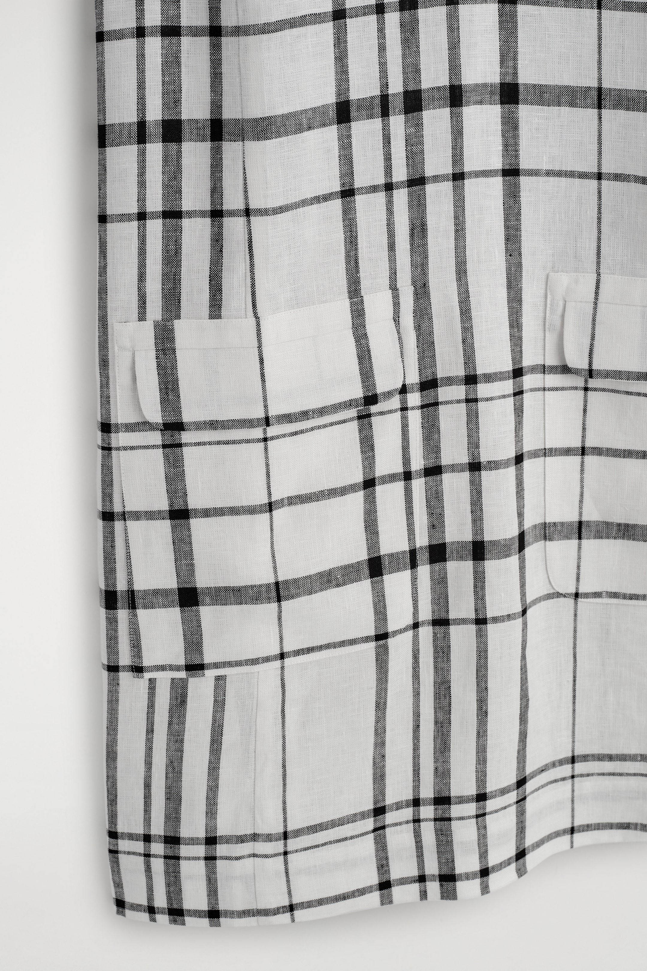 StillMedia/DescriptiveDetail