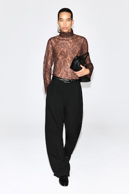 TURTLENECK LACE TOP — BROWN 2