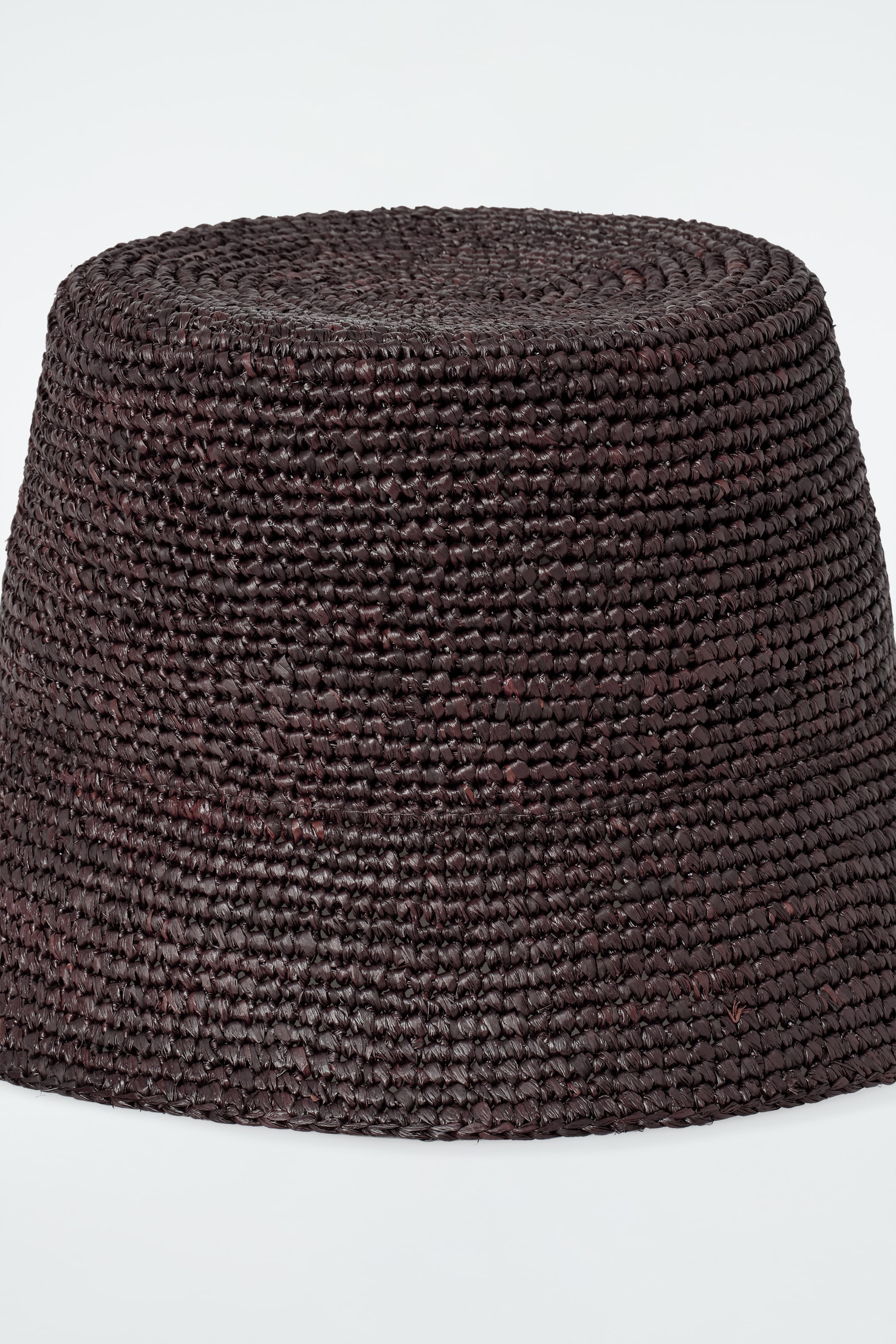 Ver imagem maior: CHAPÉU DE BALDE DE PALHA - CASTANHO - SENHORA | H&M PT 3