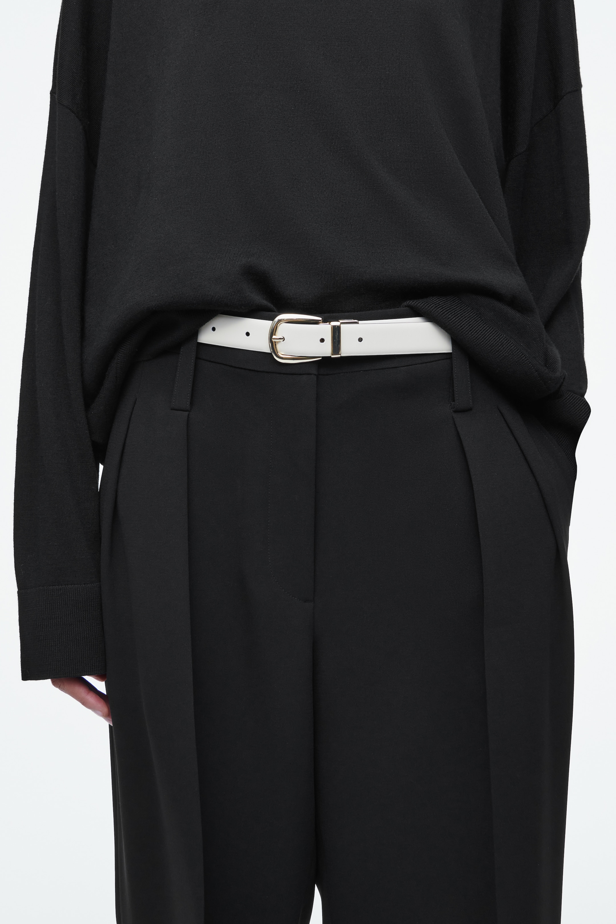 Agrandir l'image: CEINTURE RÉVERSIBLE EN CUIR - NOIR / ÉCRU - FEMME | H&M FR 1