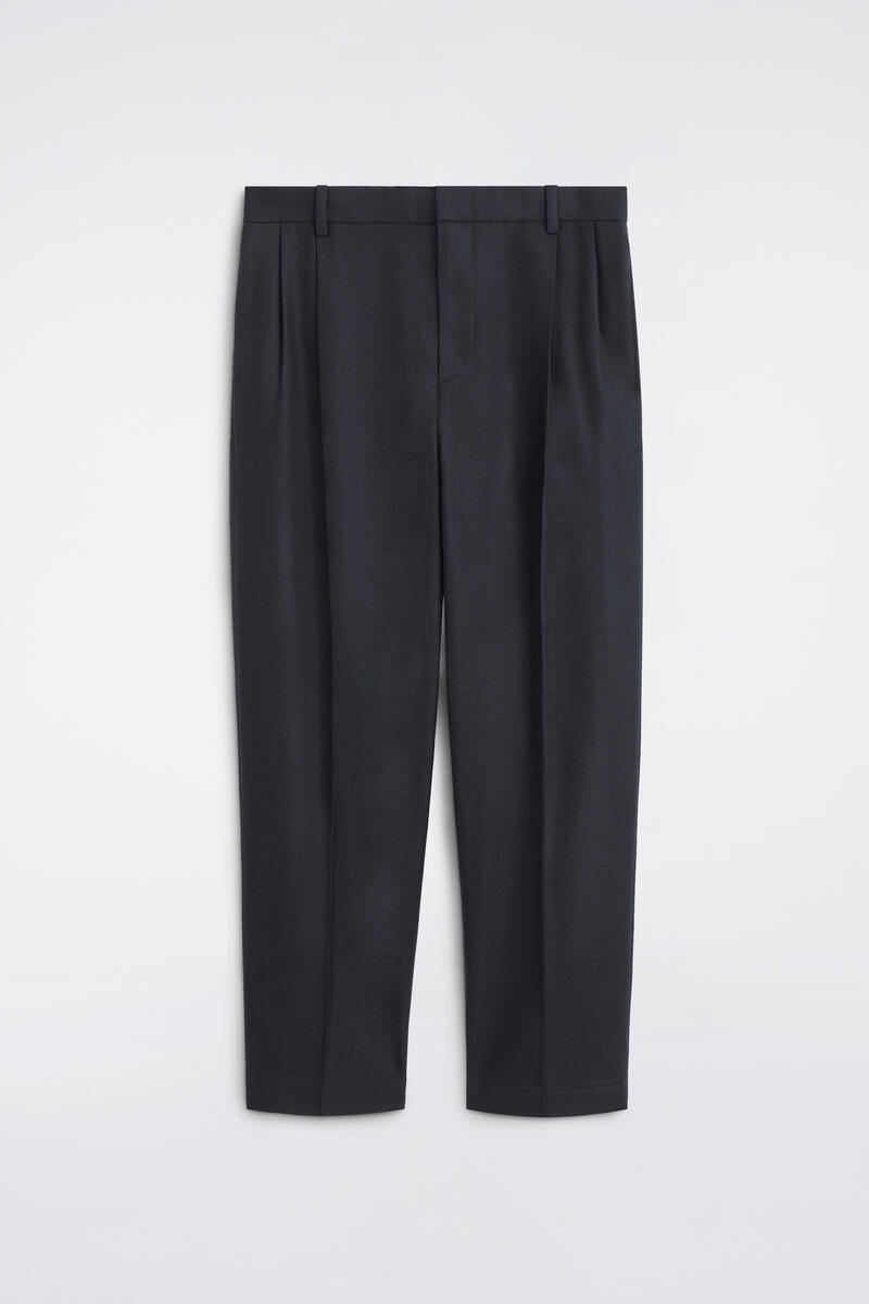 Pleated Wool Relaxed-Fit Straight-Leg Pants