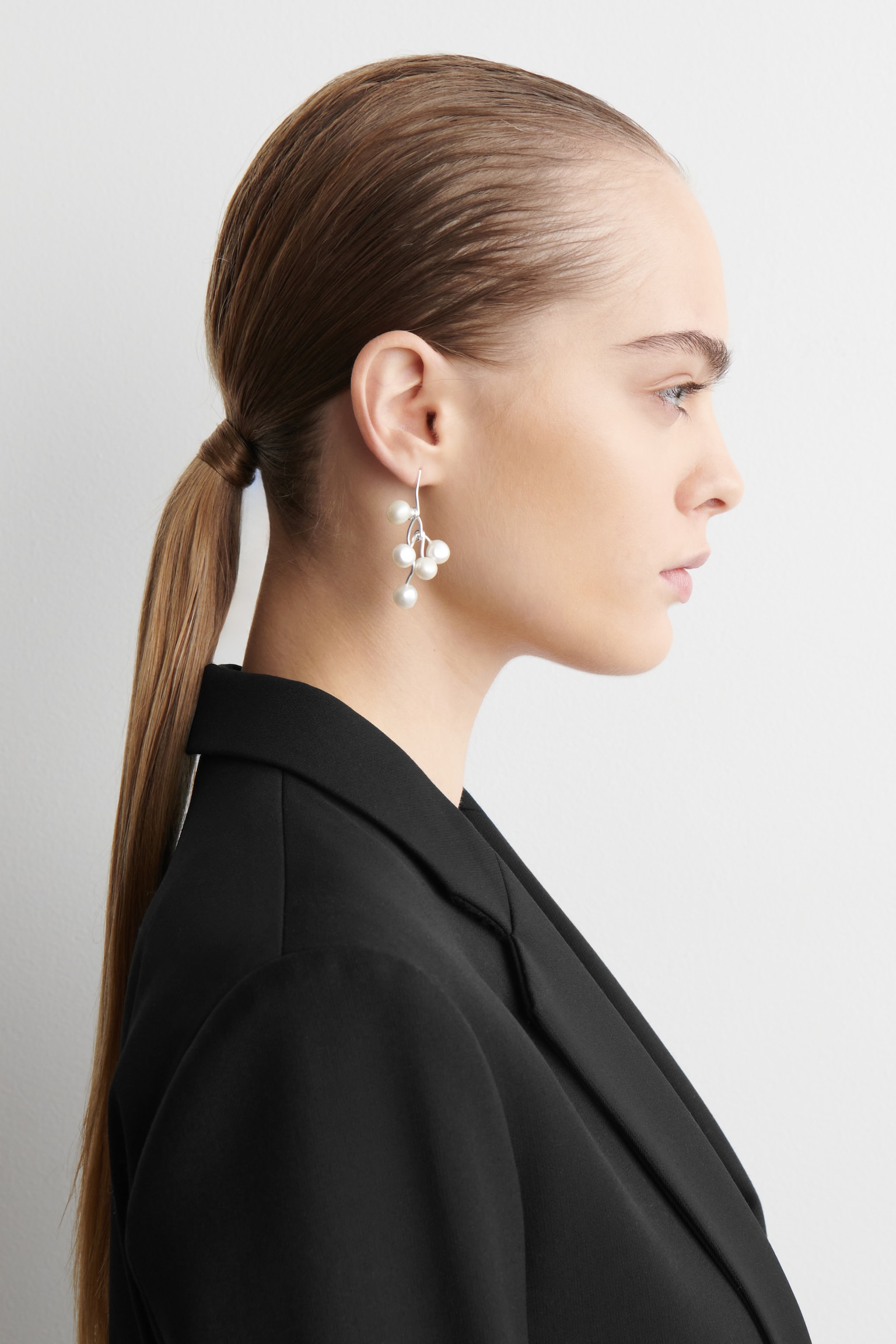 MISMATCHED CASCADING PEARL EARRINGS - SILVER - 4