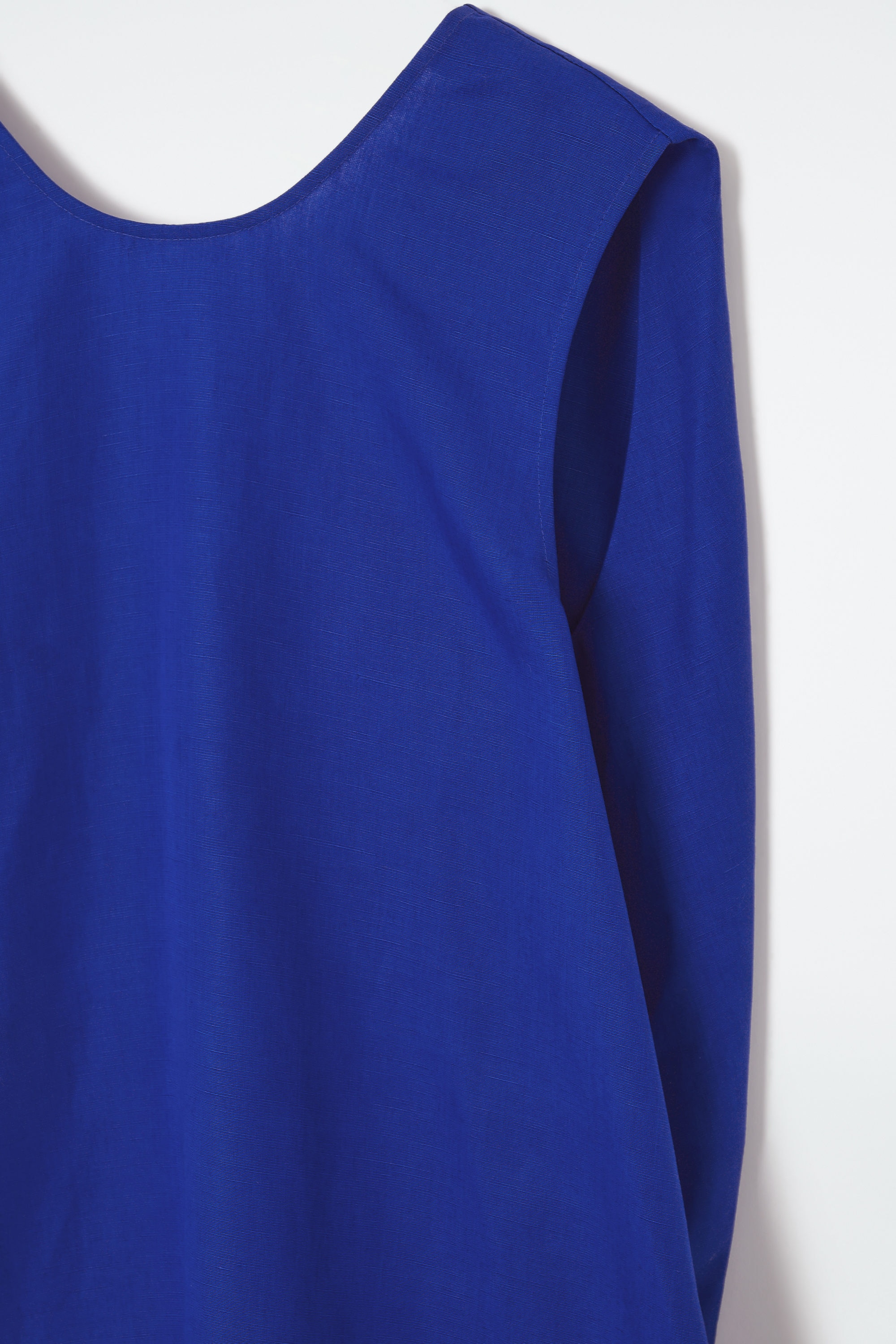ワンピース COS TWIST-DETAIL MINI DRESS TWIST-DETAIL LINEN MINI DRESS - BLACK | COS