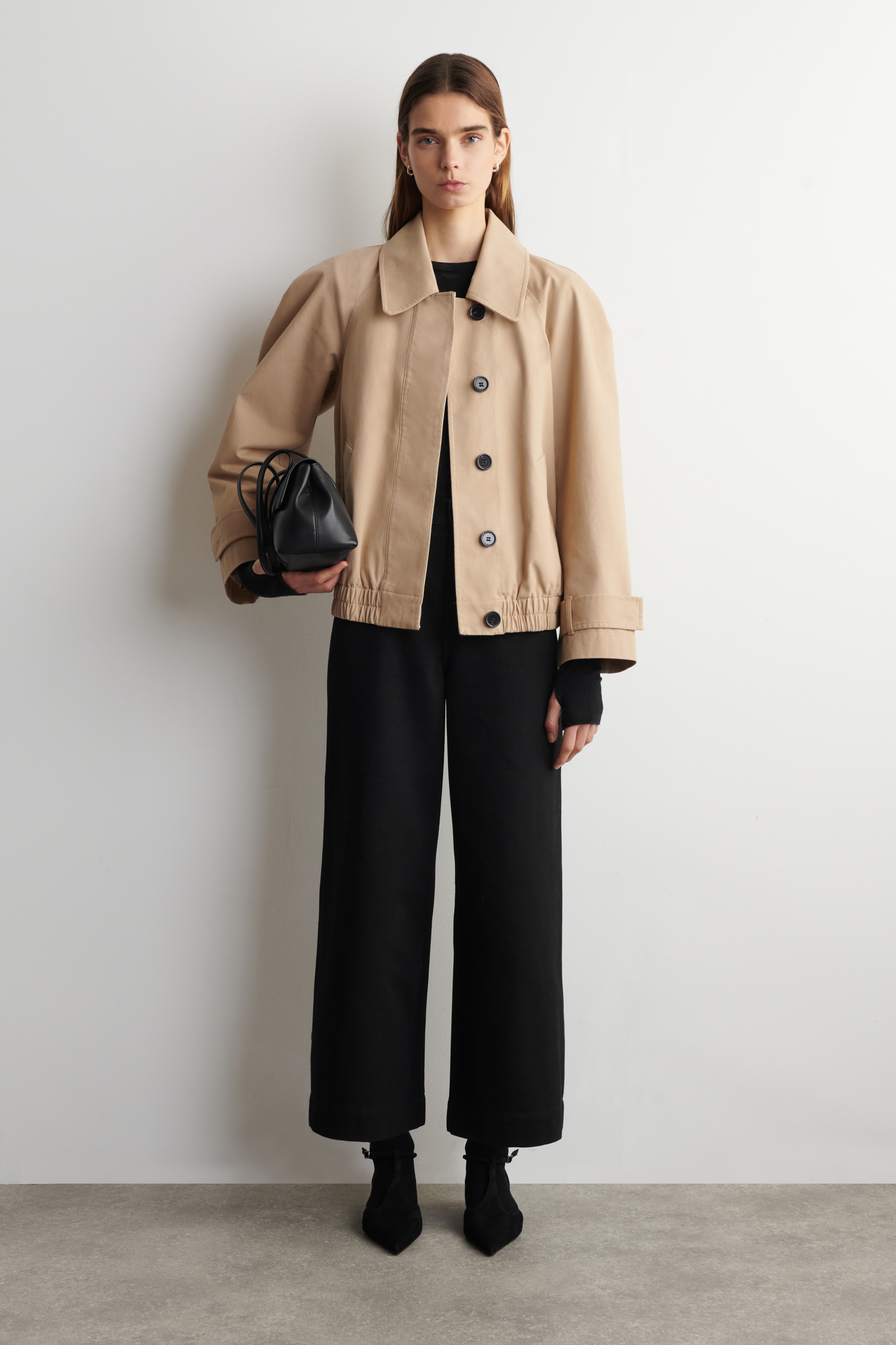 CROPPED WIDE-LEG DENIM TROUSERS - BLACK