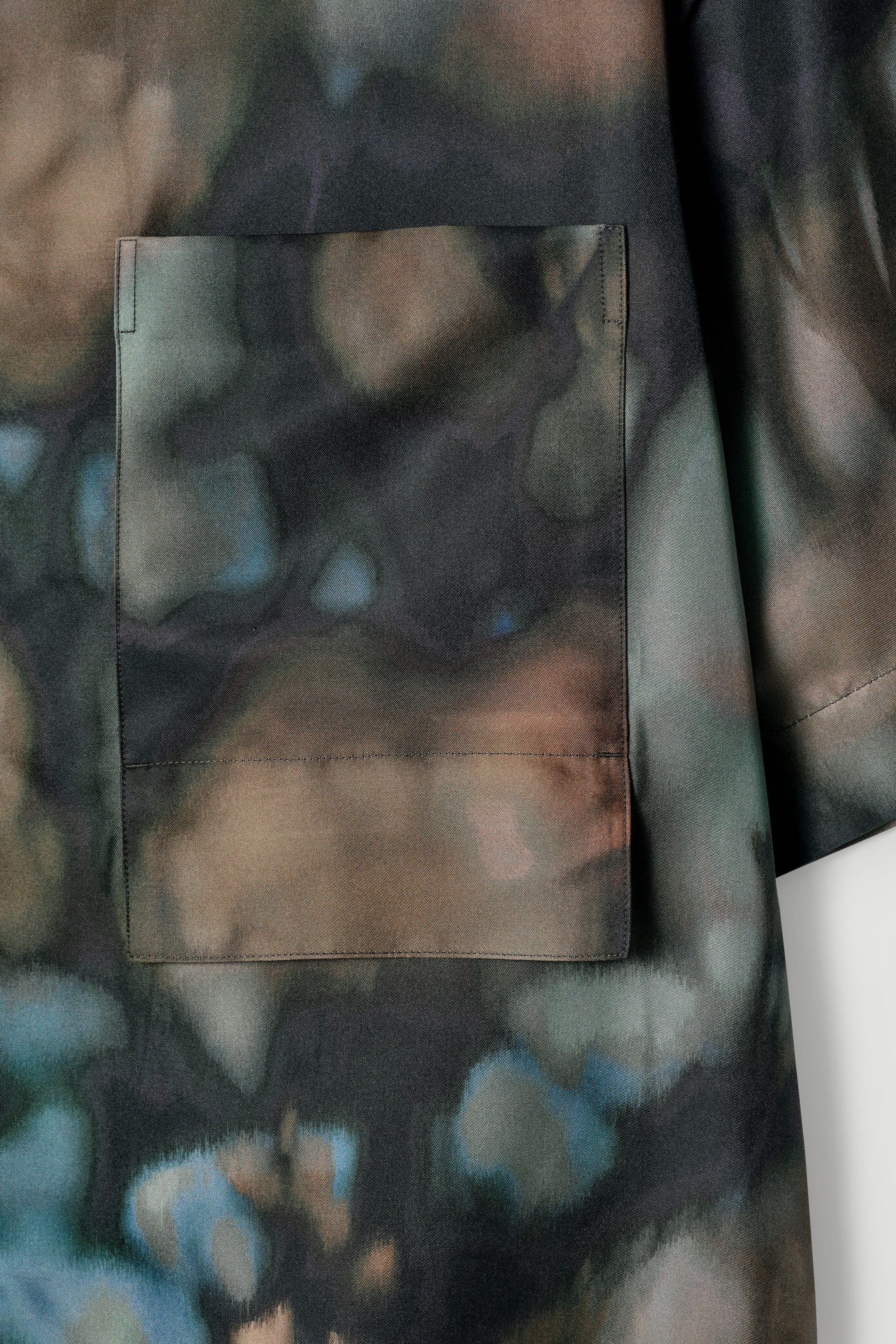 StillMedia/DescriptiveDetail