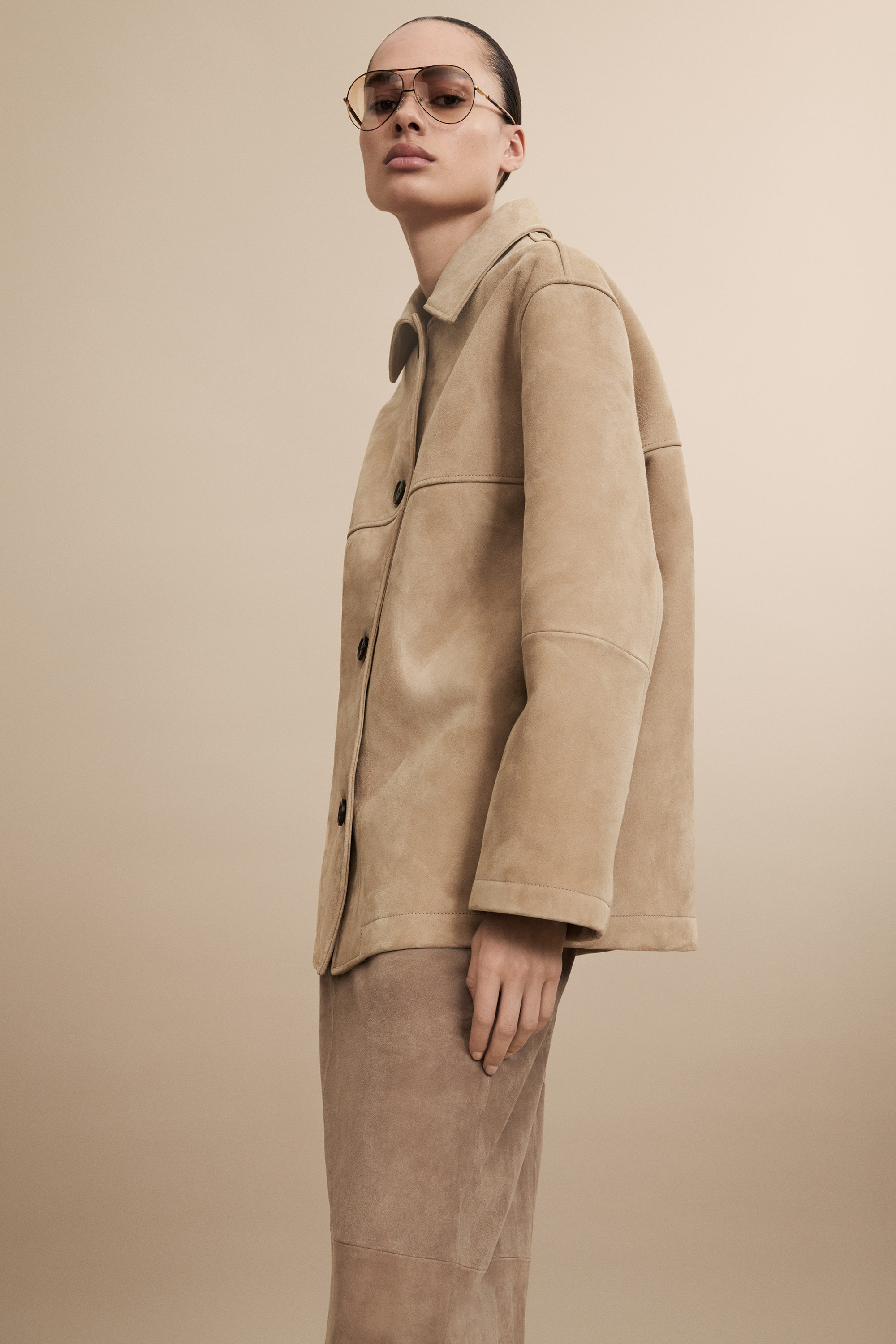 ★韓国人気★ on&on Suede Jacket NEL4AJ809_93 Designer fashion, Seoul-fully created | W Concept