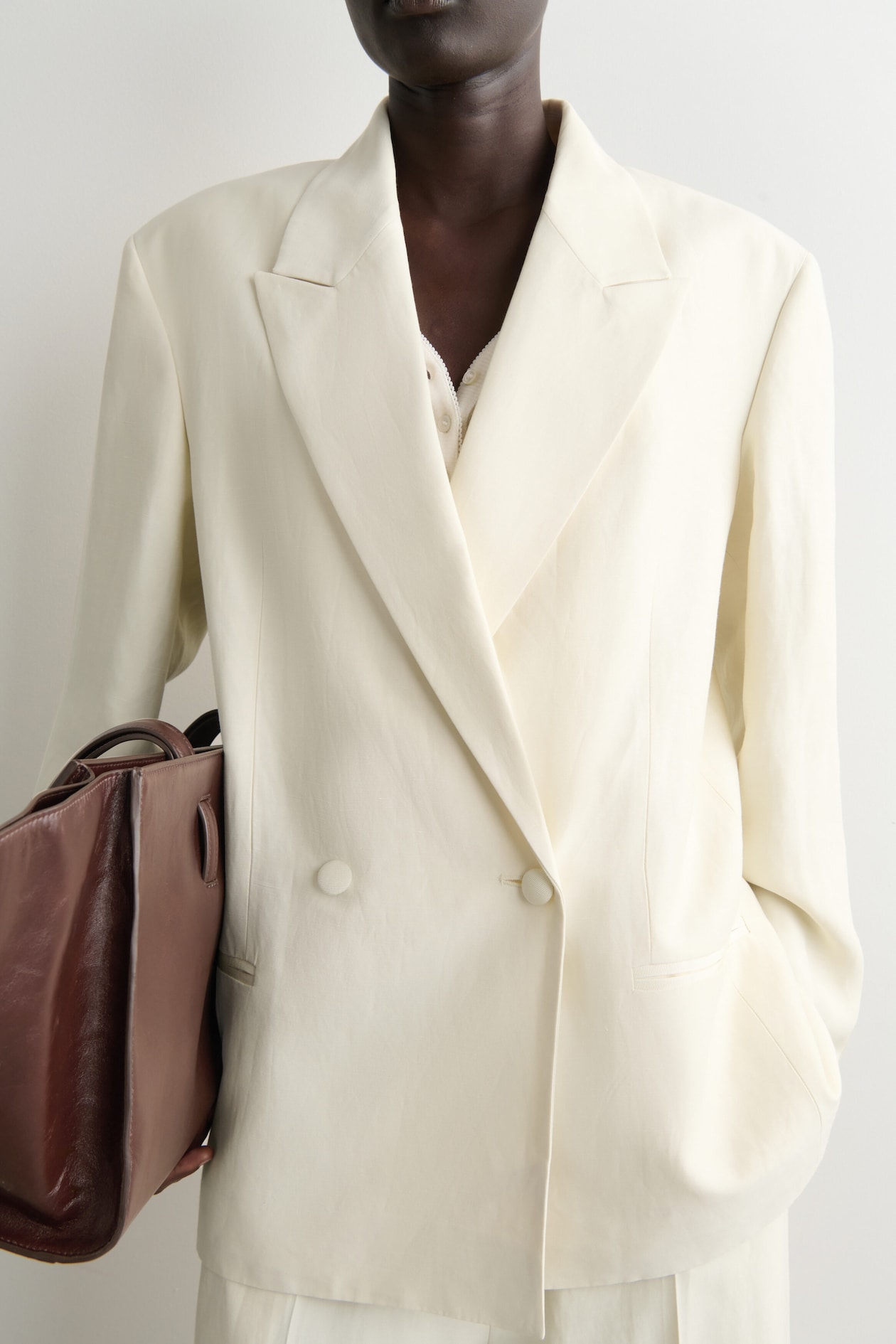 LINEN-BLEND TUXEDO BLAZER — ECRU