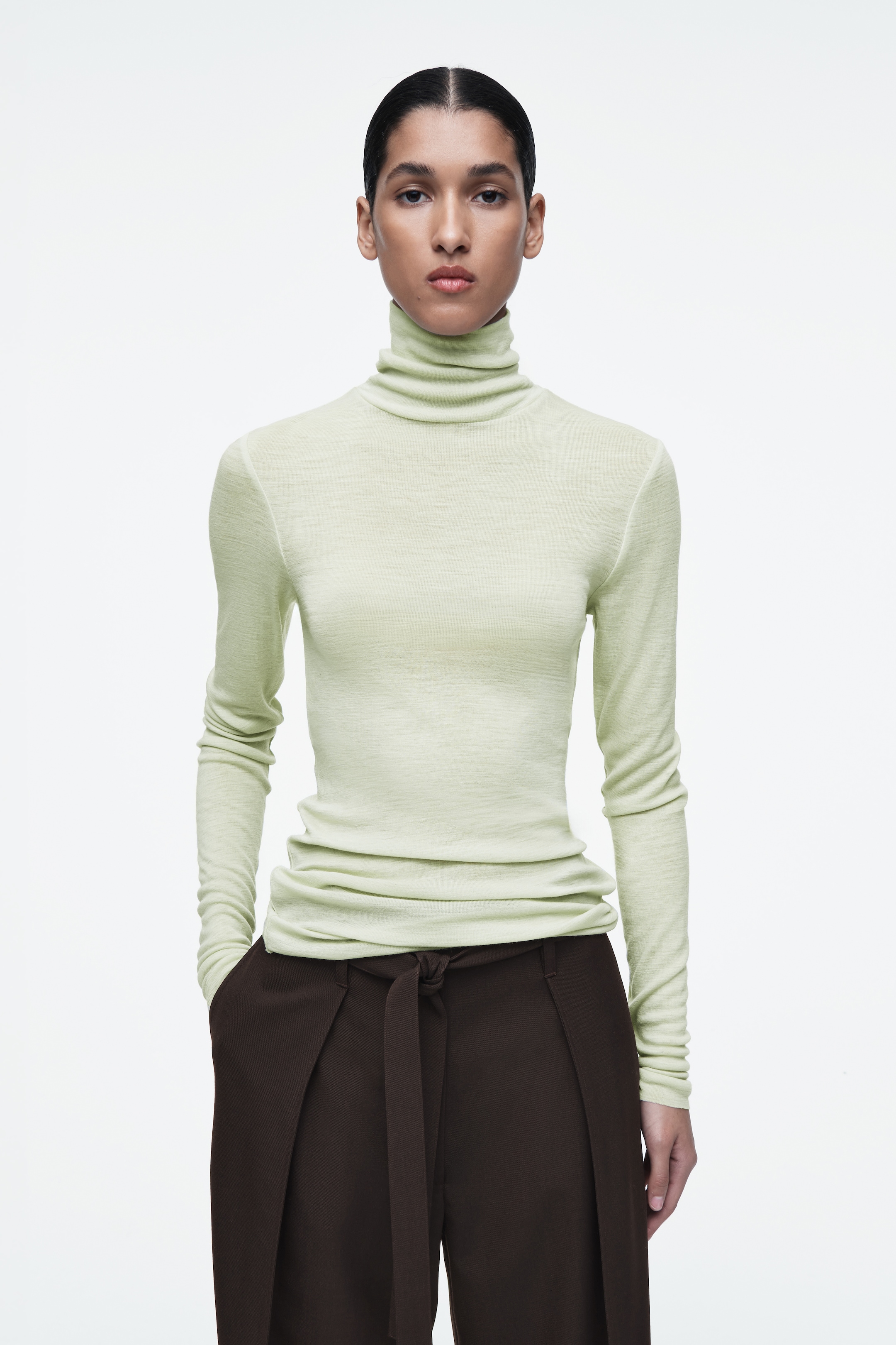 Nagyobb kép megtekintése: MERINO WOOL TURTLENECK TOP - SAGE GREEN - NŐI | H&M HU 1