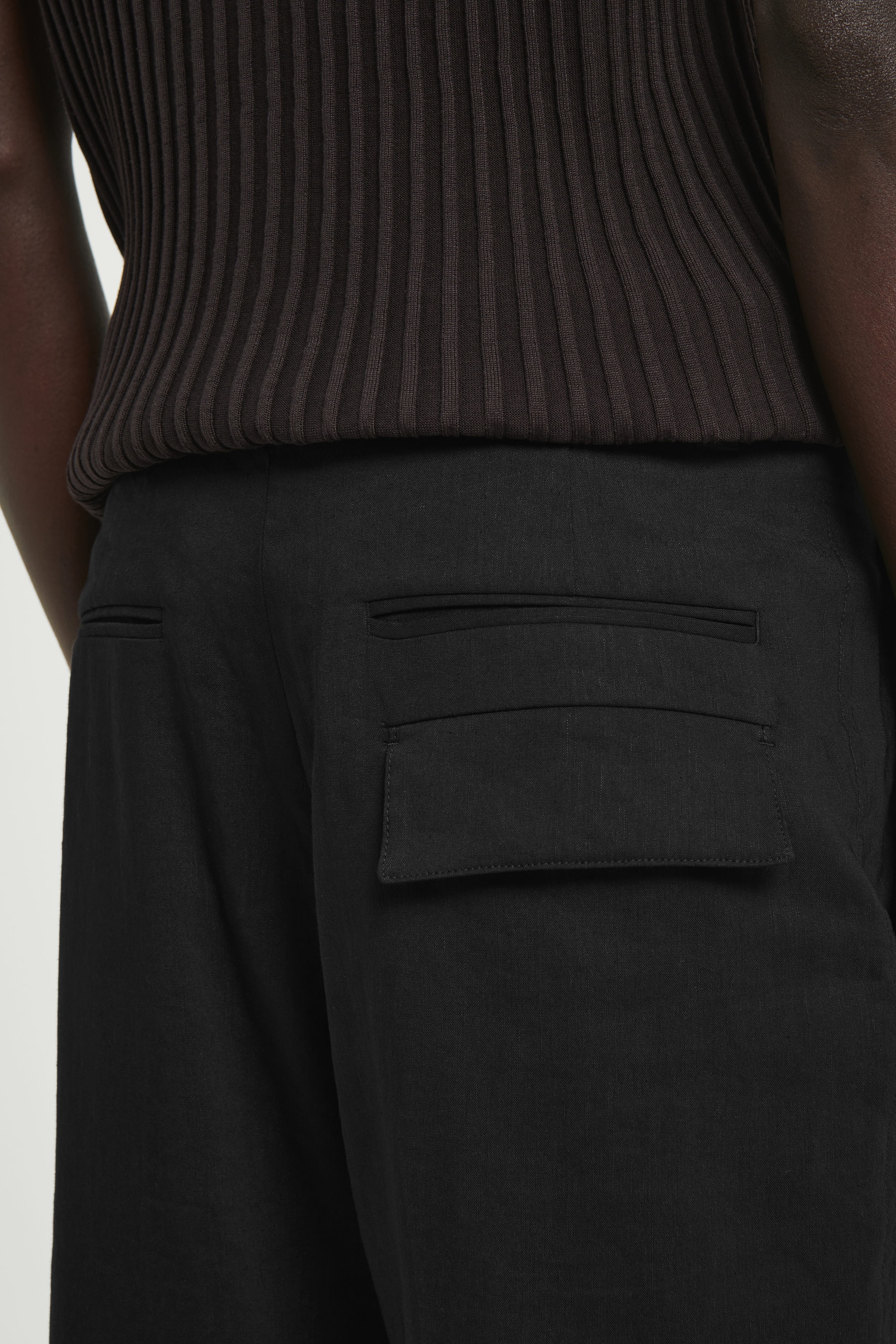 PANTALONI A GAMBA LARGA IN MISTO LINO