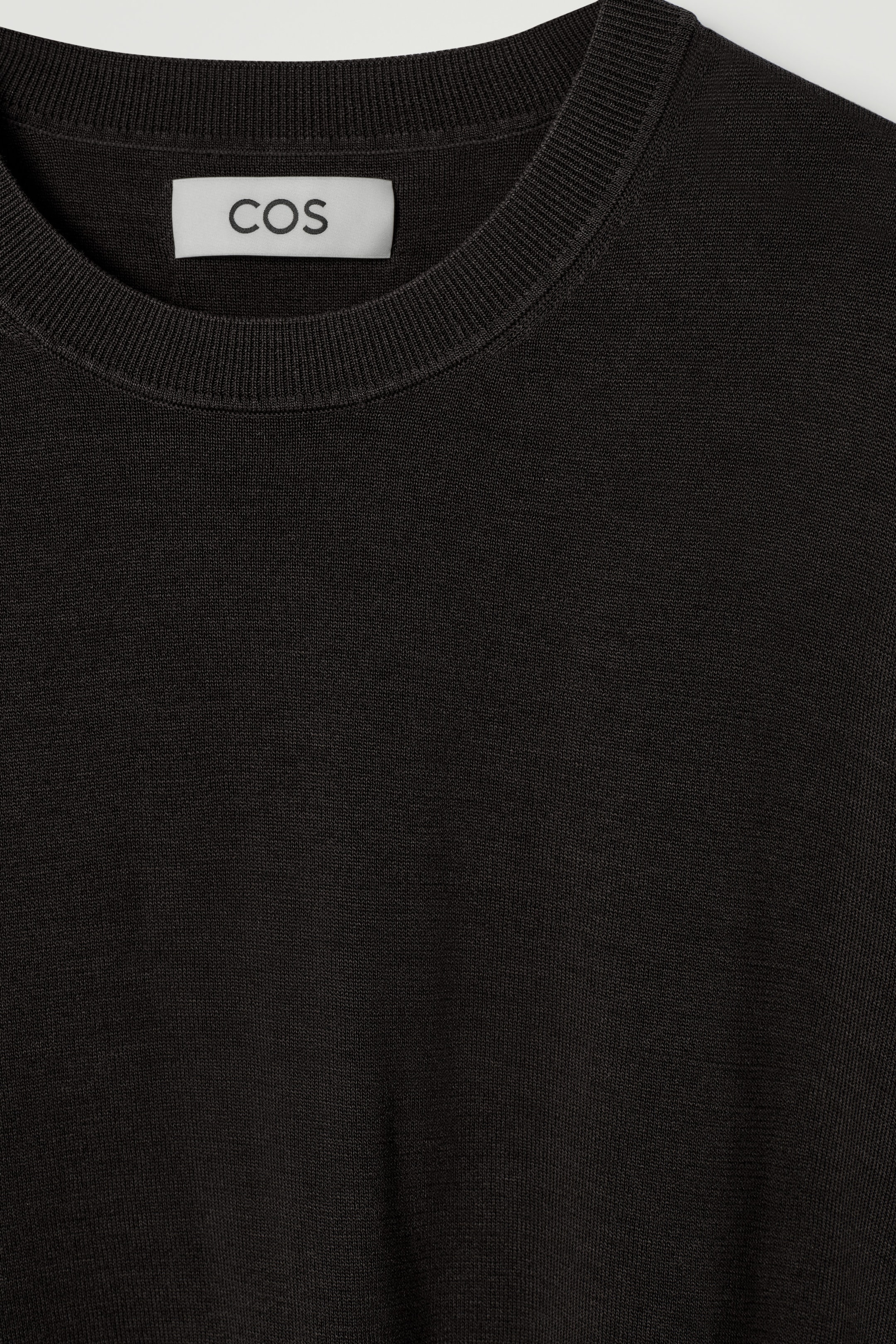 StillMedia/DescriptiveDetail