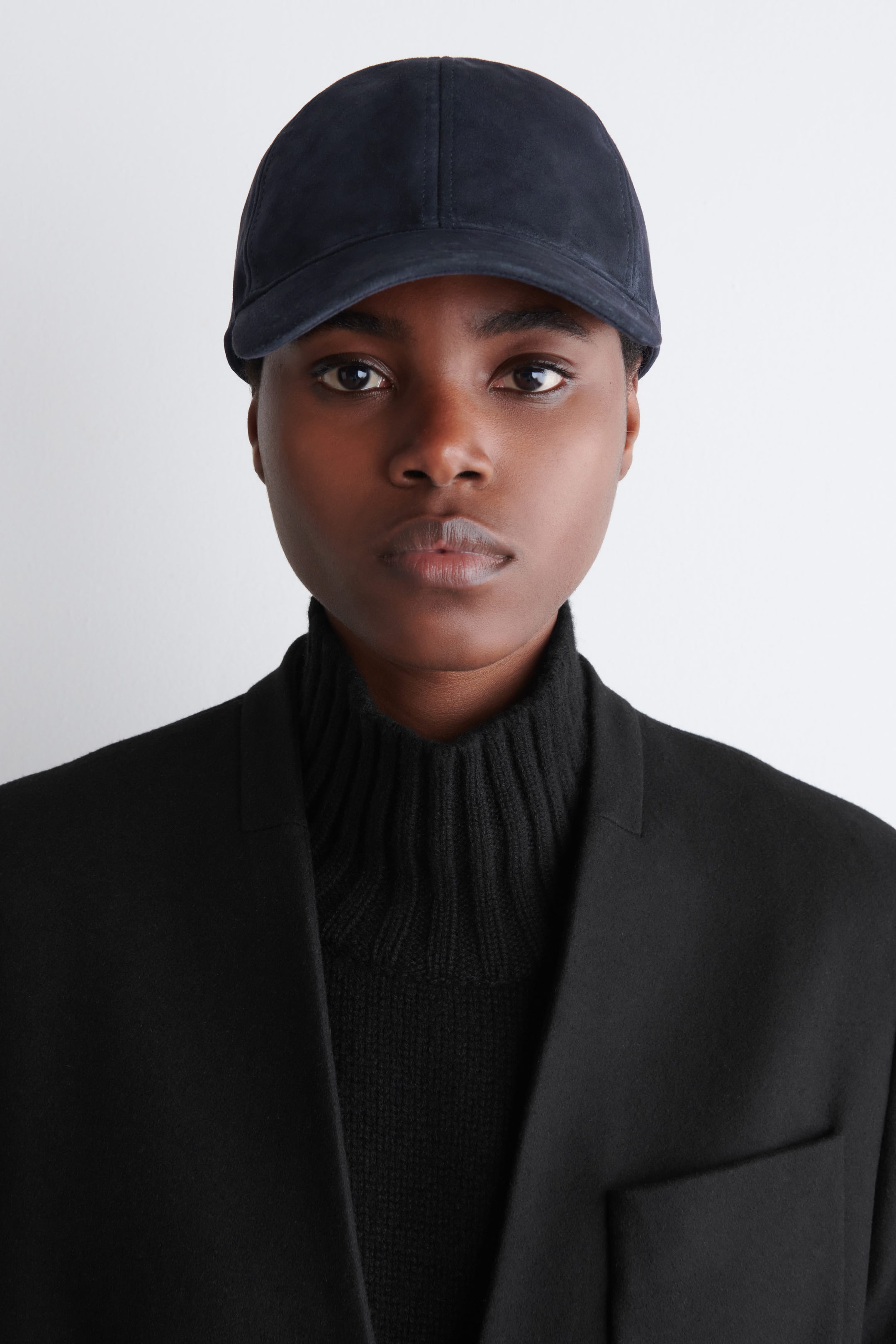 SUEDE BASEBALL CAP