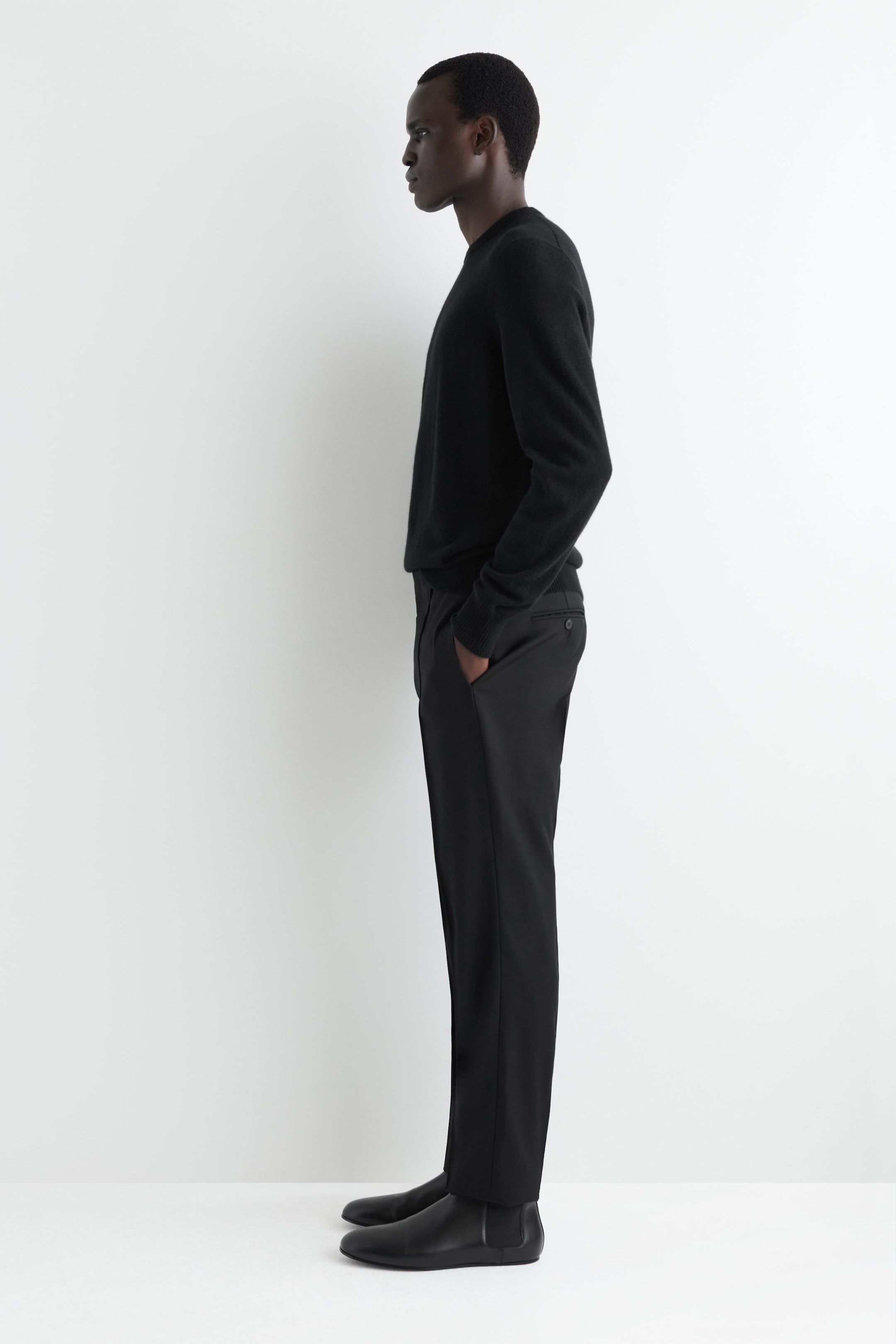 SLIM WOOL TAPERED PANTS