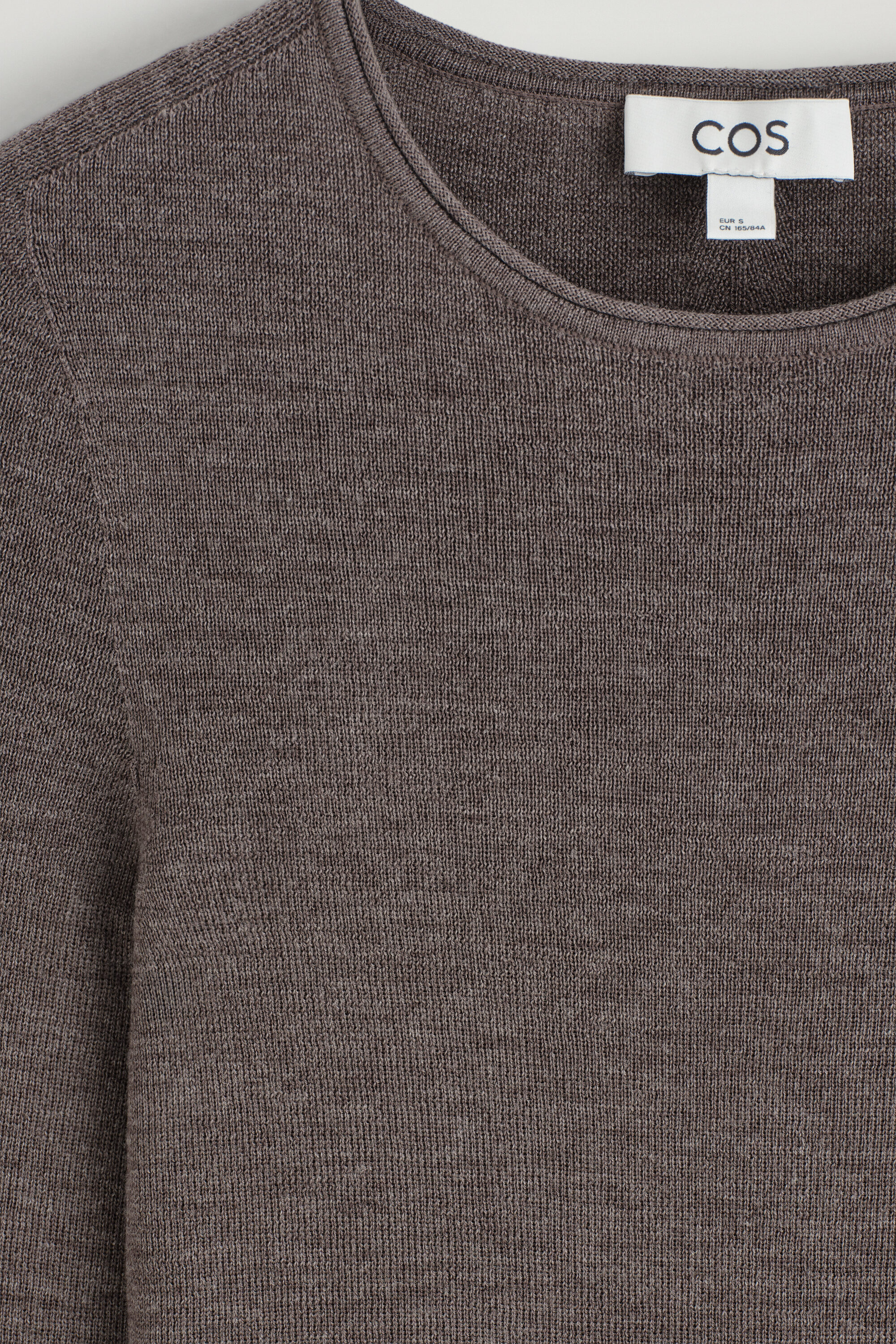 SEAMLESS MERINO WOOL LONG-SLEEVED TOP thumbnail 7