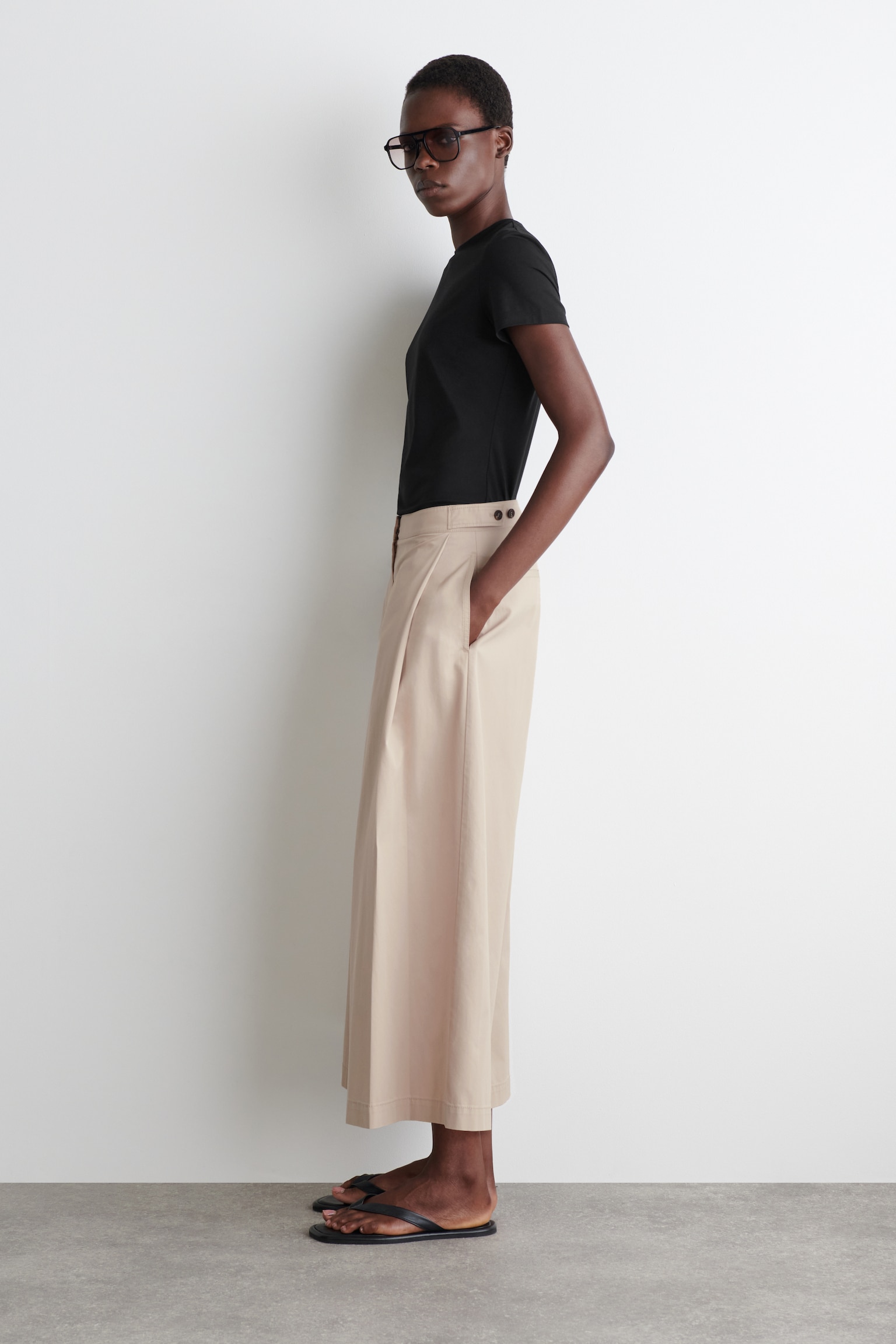 CROPPED COTTON WIDE-LEG TROUSERS - LIGHT BEIGE/BLACK - 5