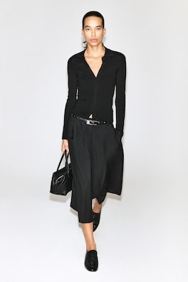 SEAMLESS MERINO WOOL SHIRT — BLACK 3