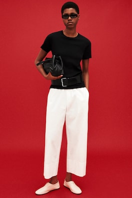 COTTON CREW-NECK T-SHIRT — BLACK 6