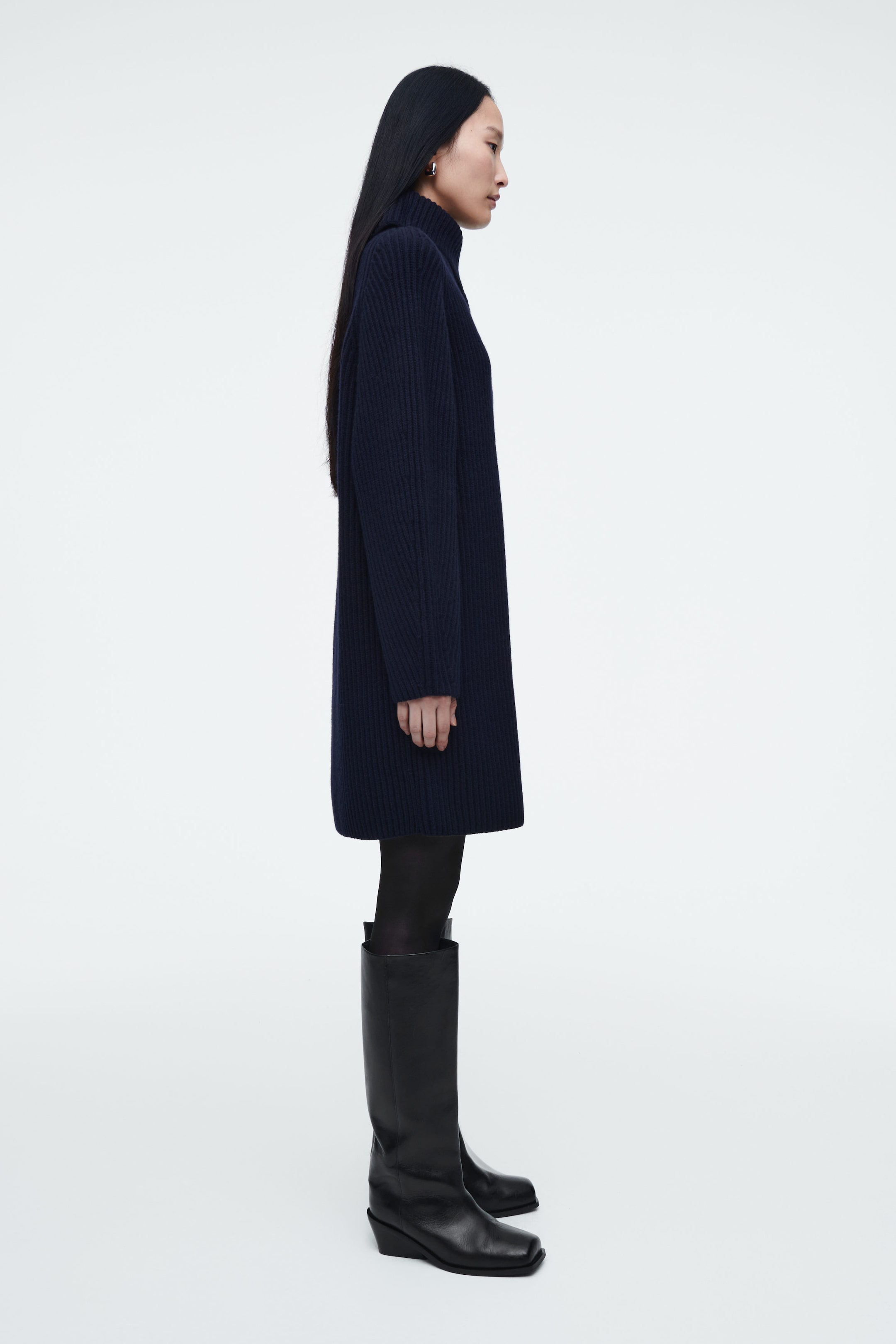 WRAP-COLLAR WOOL DRESS