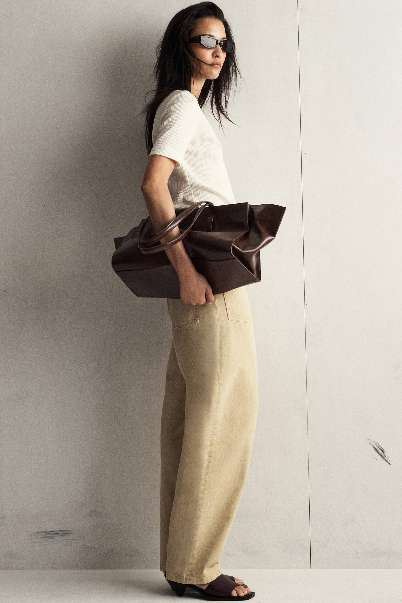 JEANS A GAMBA DRITTA CON TASCHE APPLICATE - GIALLO BURRO/MARRONE - 5