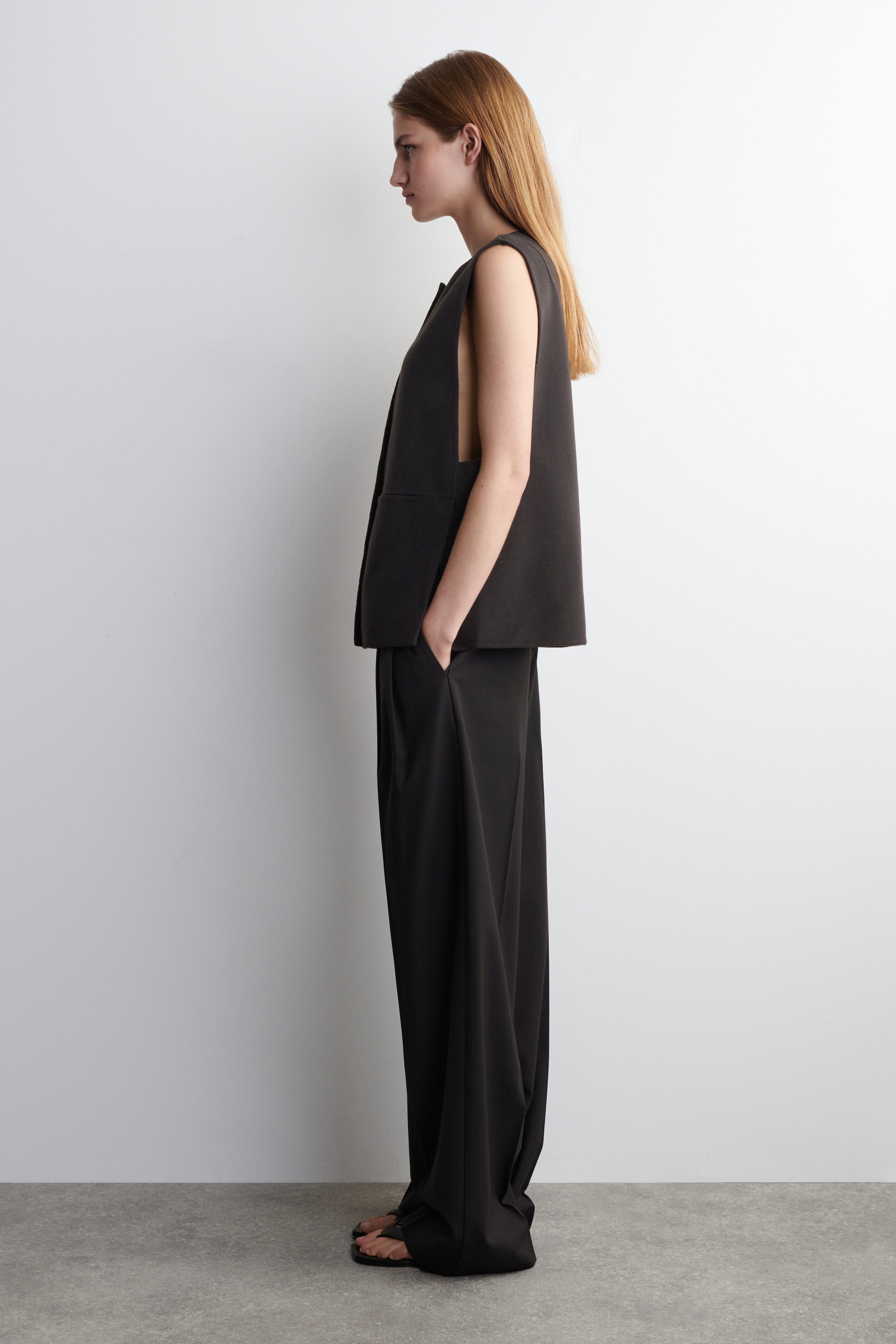 DOUBLE-FACED WOOL HYBRID VEST