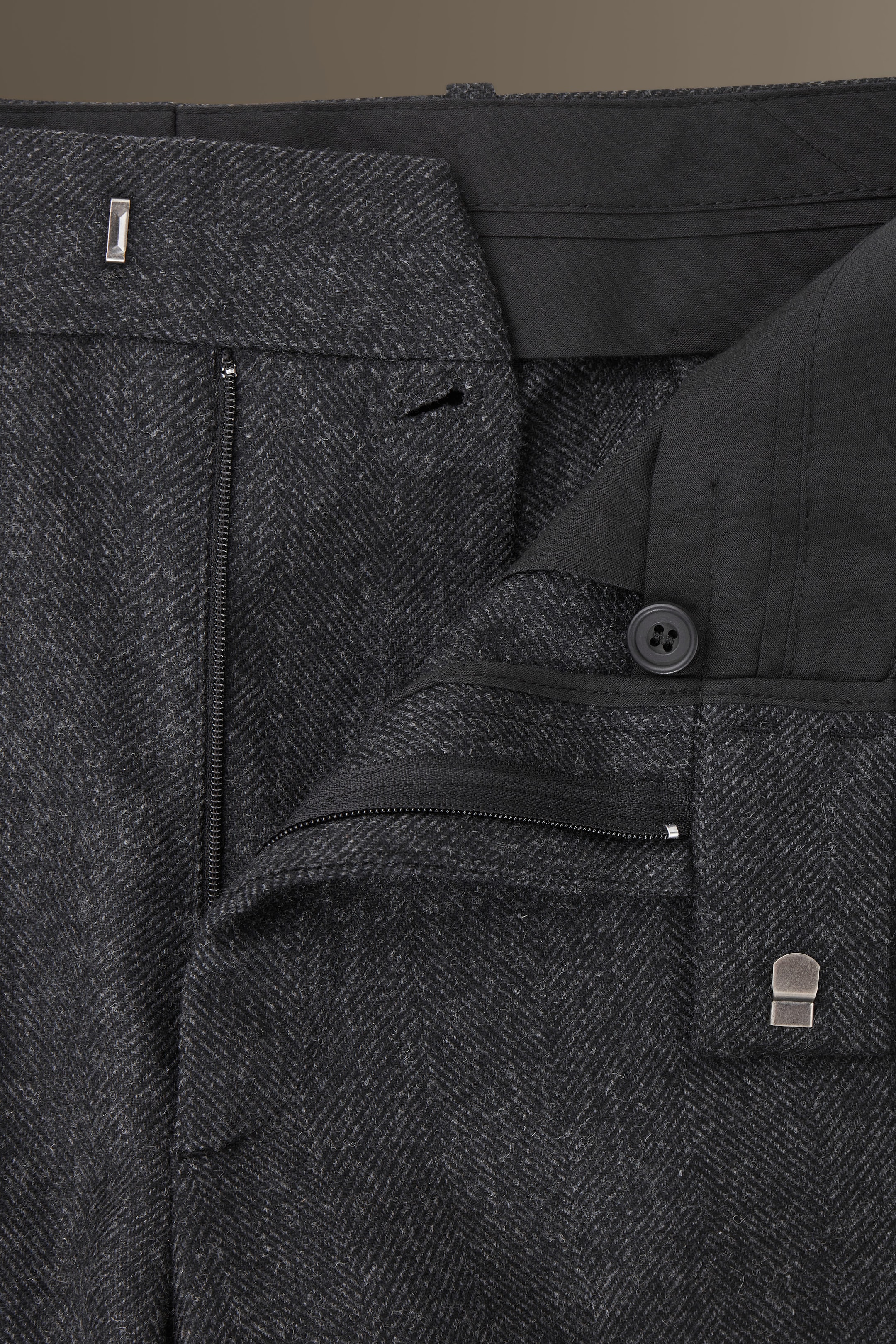 StillMedia/DescriptiveDetail