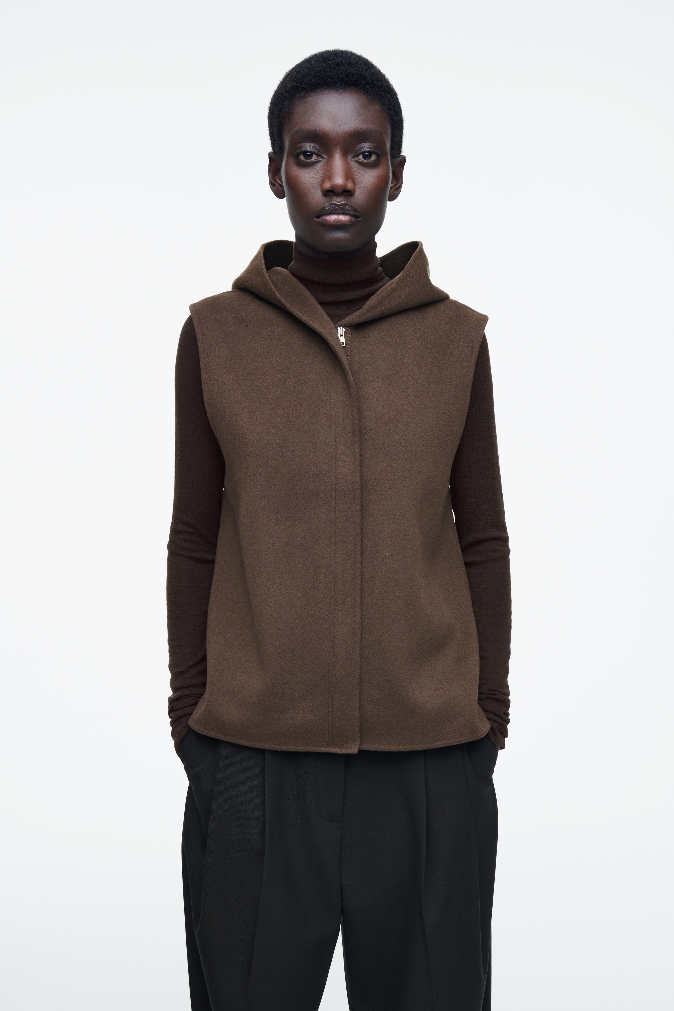 DOUBLE-FACED HYBRID HOODED VEST - BROWN | COS