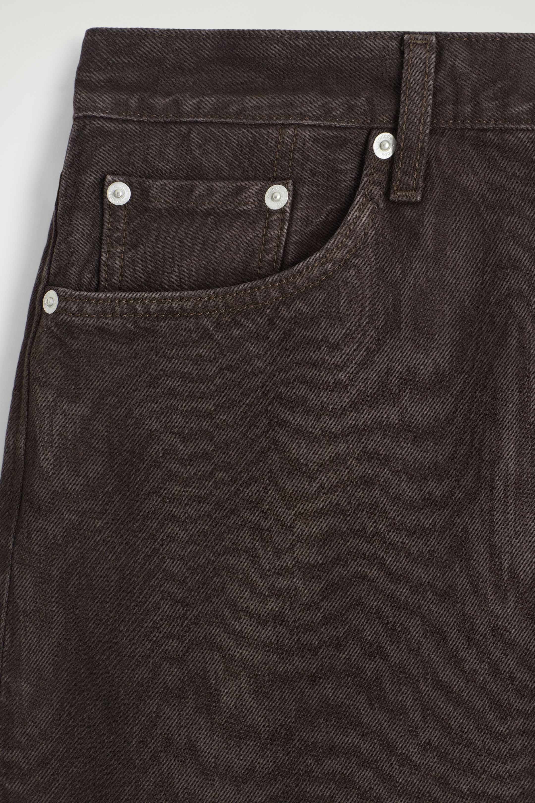 Grösseres Bild ansehen: FACADE JEANS MIT GERADEM BEIN - BRAUN - DAMEN | H&M CH 6
