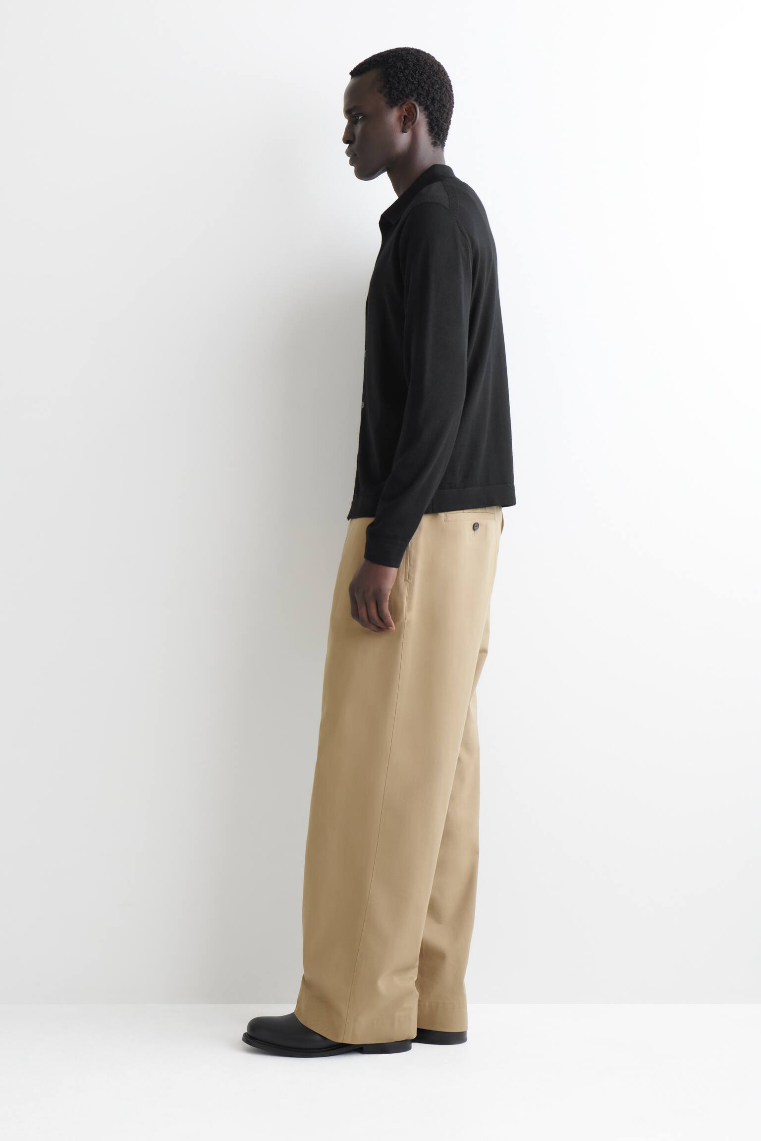 STRIKKET T-SHIRT I MERINOULD - SORT/KOKSGRÅ/BRUNMELERET - 5