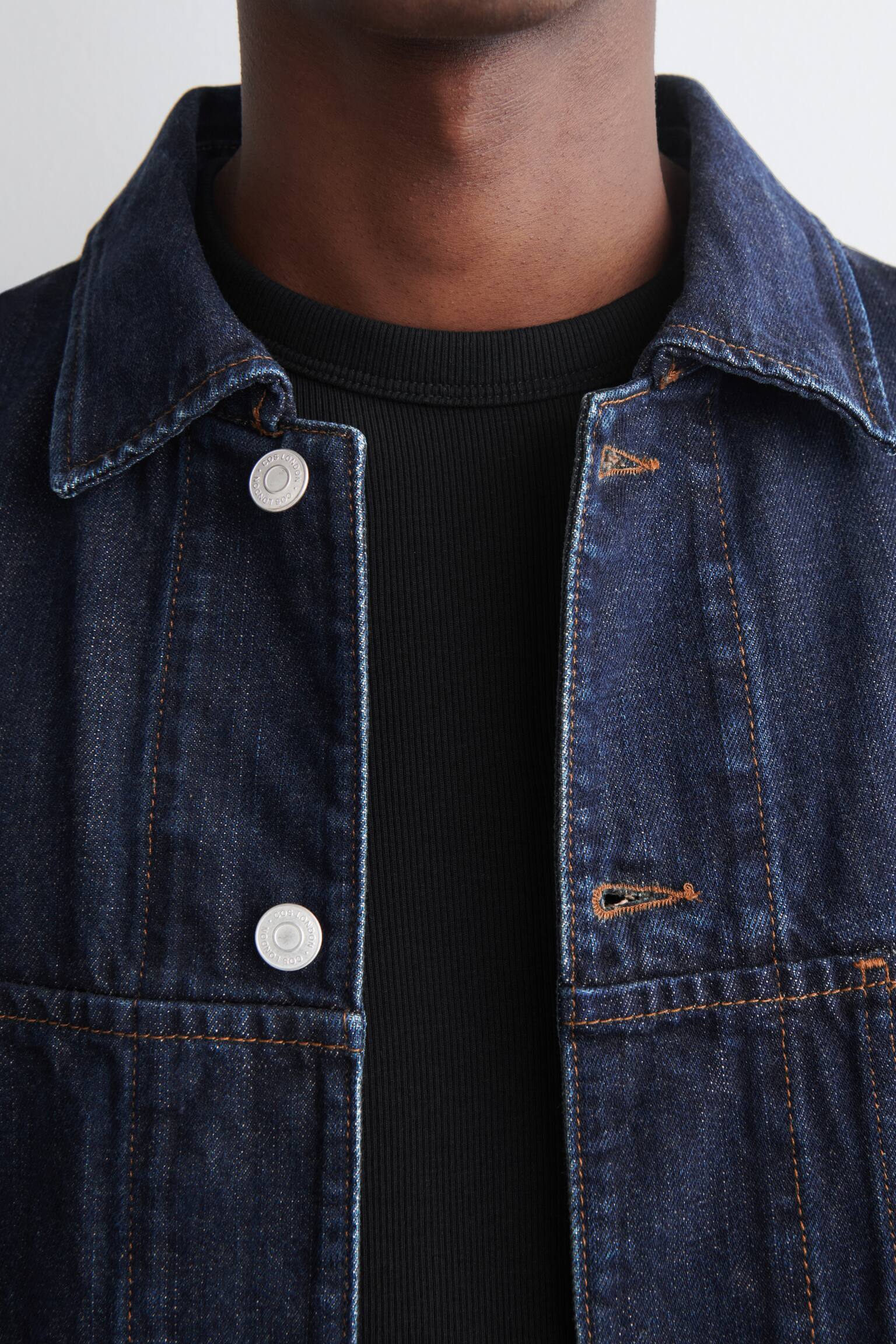 CAMISETA CANALÉ ALGODÓN SLIM FIT - NEGRO/BLANCO/MARRÓN/AZUL MARINO/GRIS MARENGO/CAQUI OSCURO/CAQUI/GRIS CLARO - 6