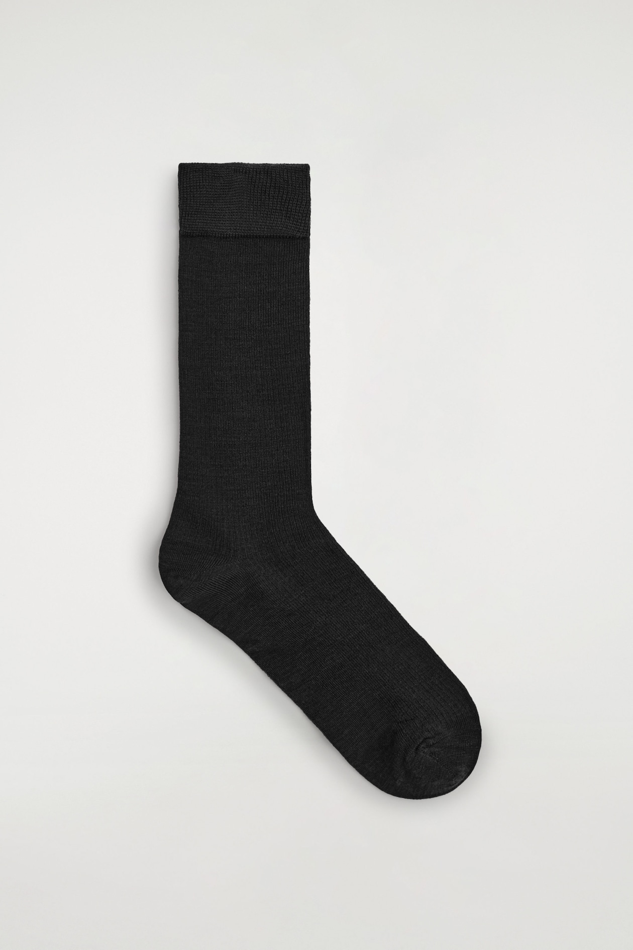 FINE WOOL SOCKS — BLACK