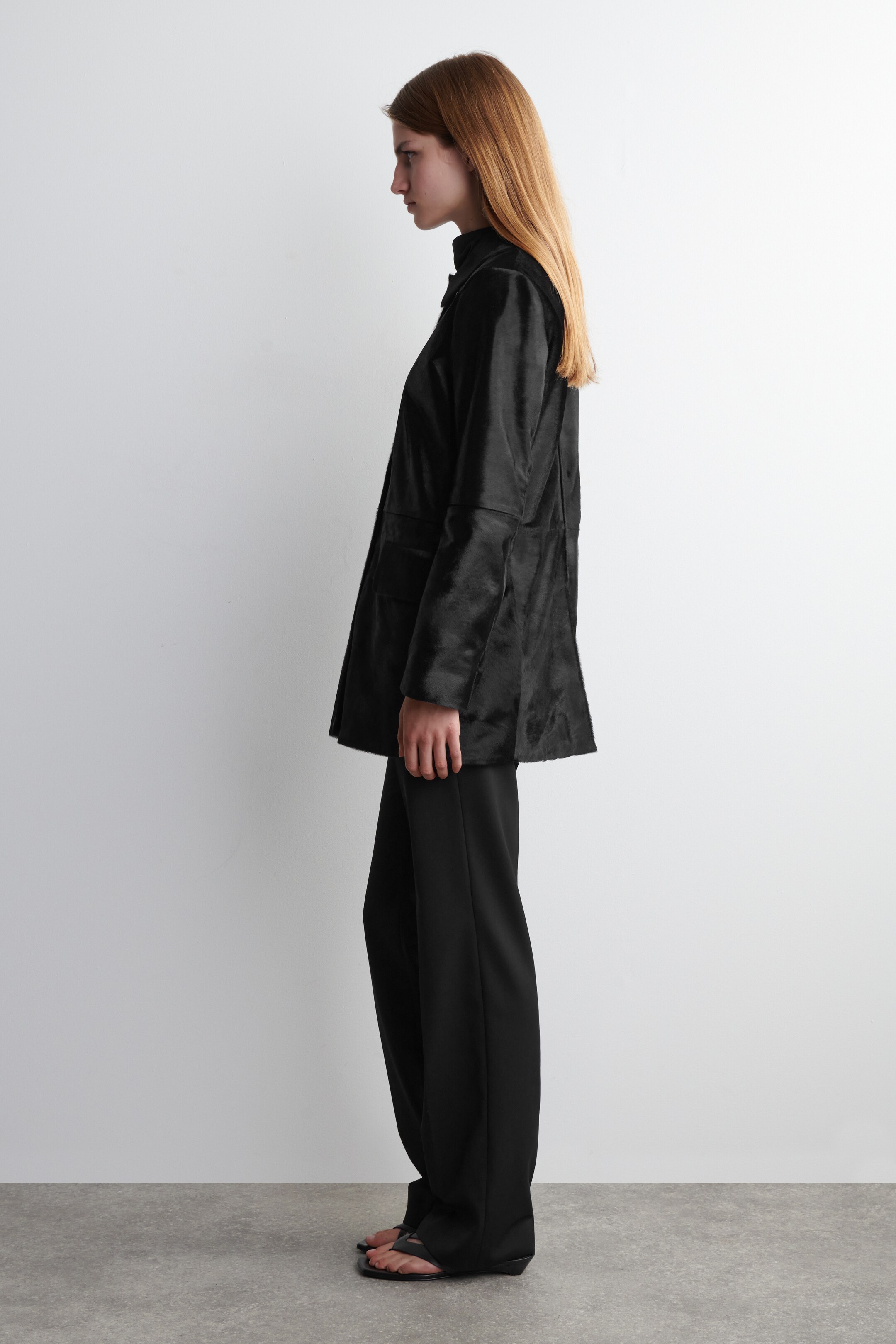Agrandir l'image: VESTE EN CUIR POILS DE PONEY - NOIR - FEMME | H&M BE 4