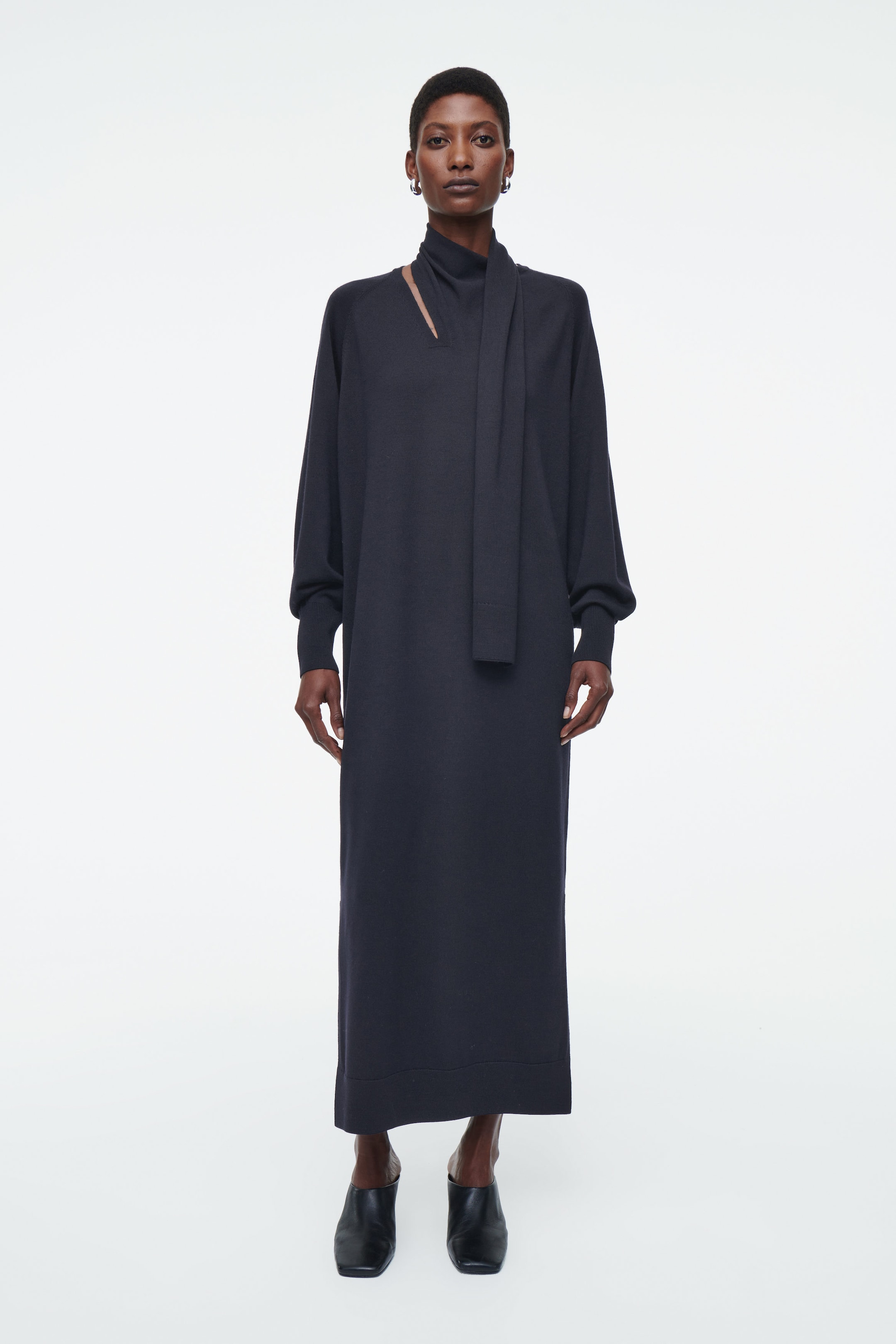 SCARF-DETAIL WOOL MAXI DRESS