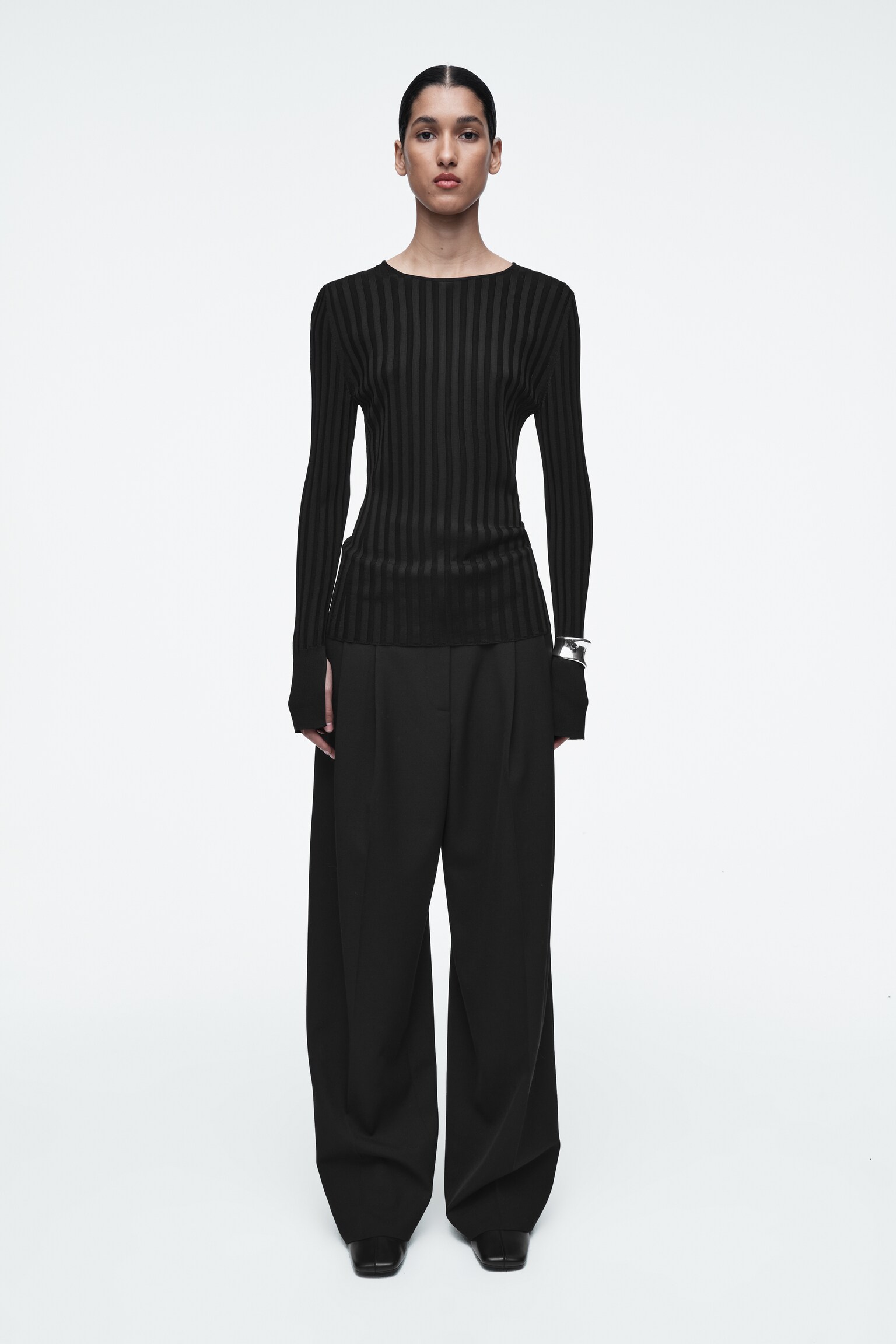 RIB-KNIT LONG-SLEEVED TOP - BLACK - 5