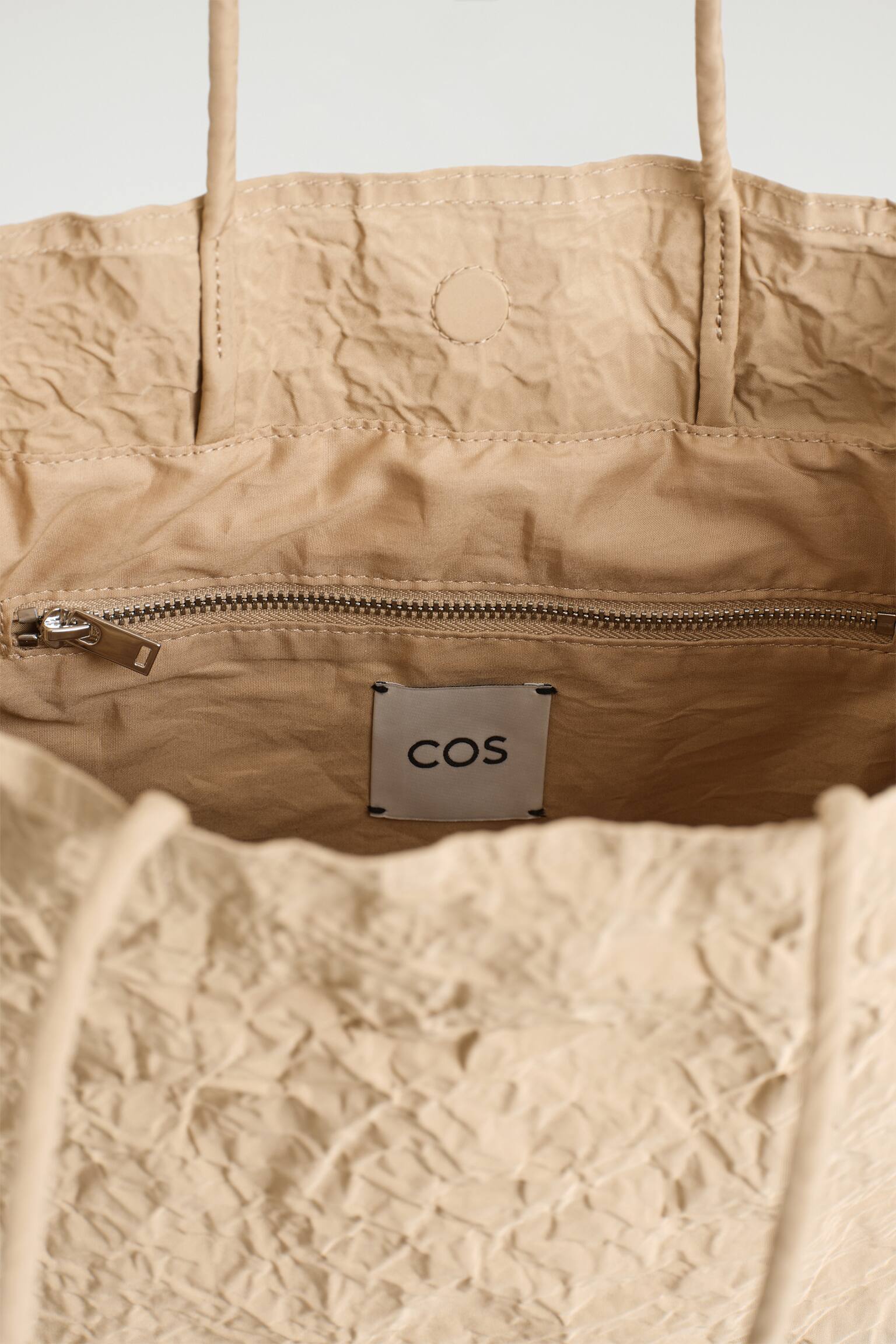 CRINKLED TOTE BAG - BEIGE - 6