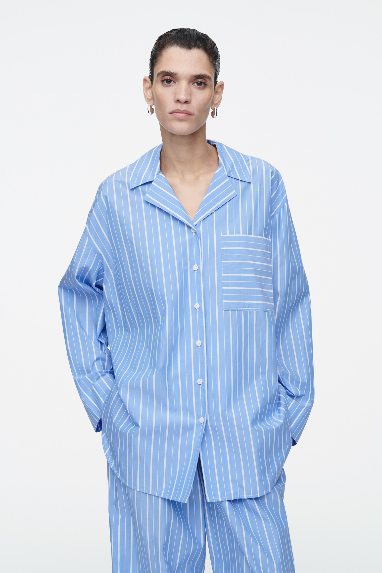 PINSTRIPED COTTON PYJAMA SHIRT - BLUE / PINSTRIPED
