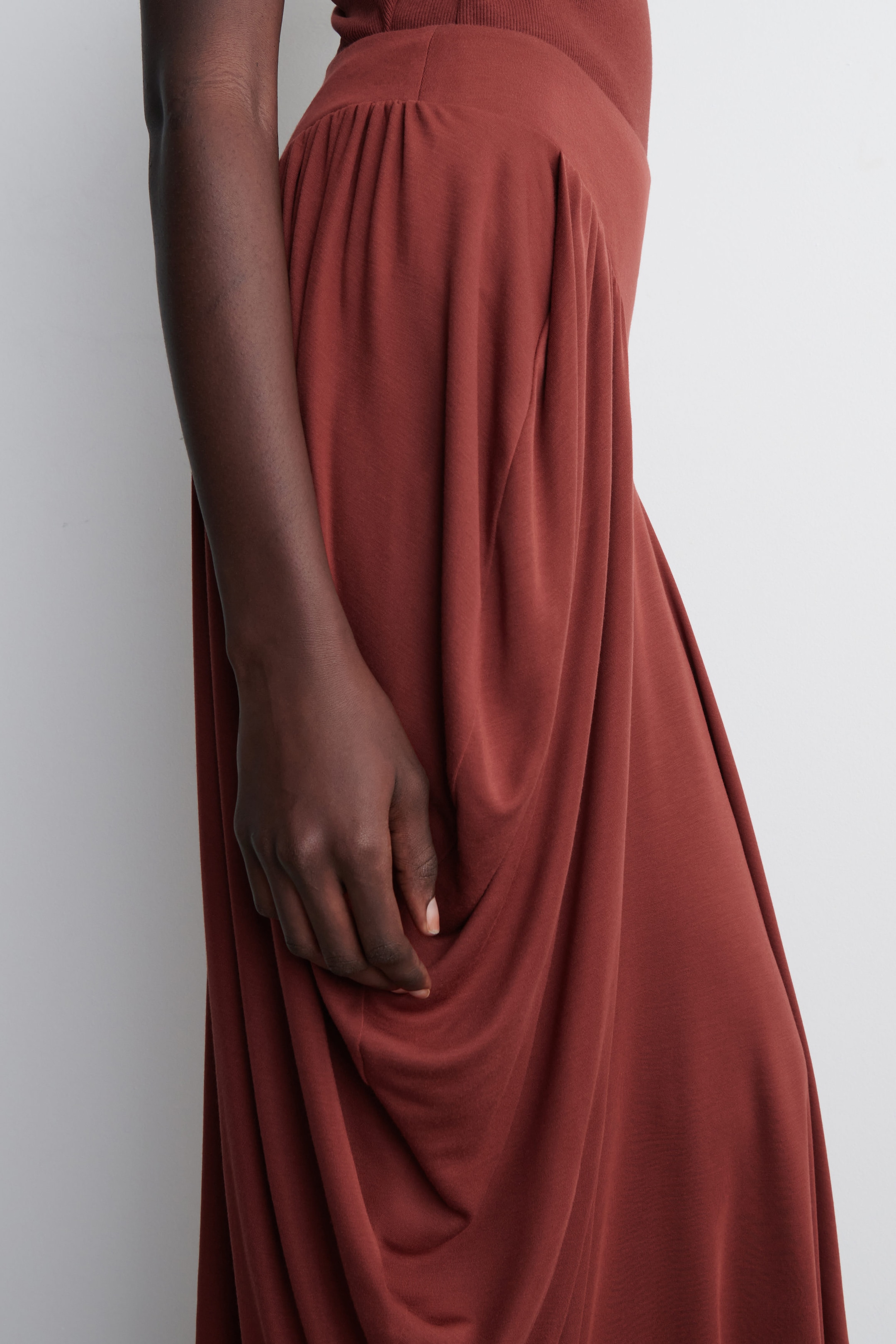 ASYMMETRIC DRAPED MIDI SKIRT
